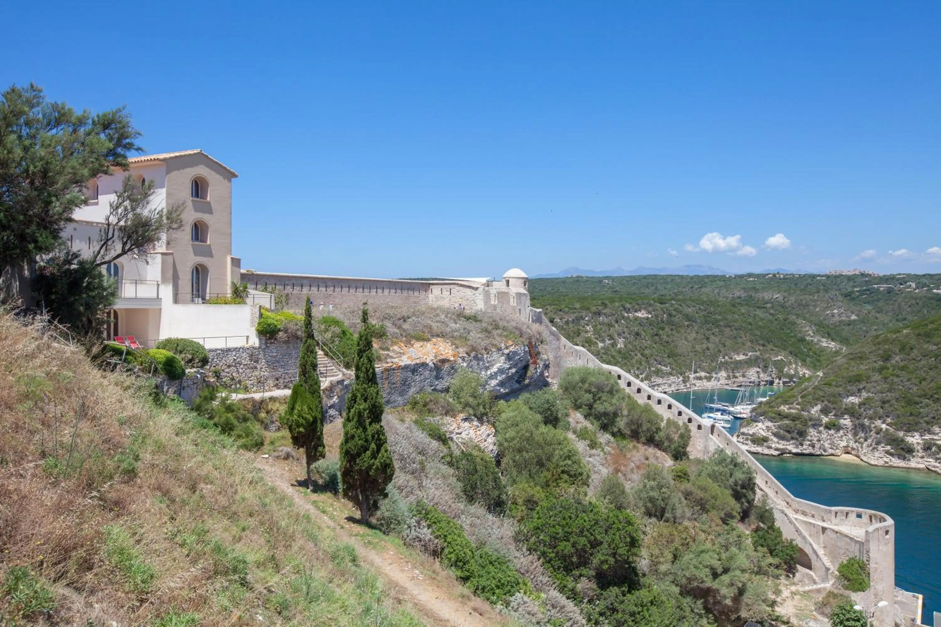Facade/entrance in Hotel Spa Genovese