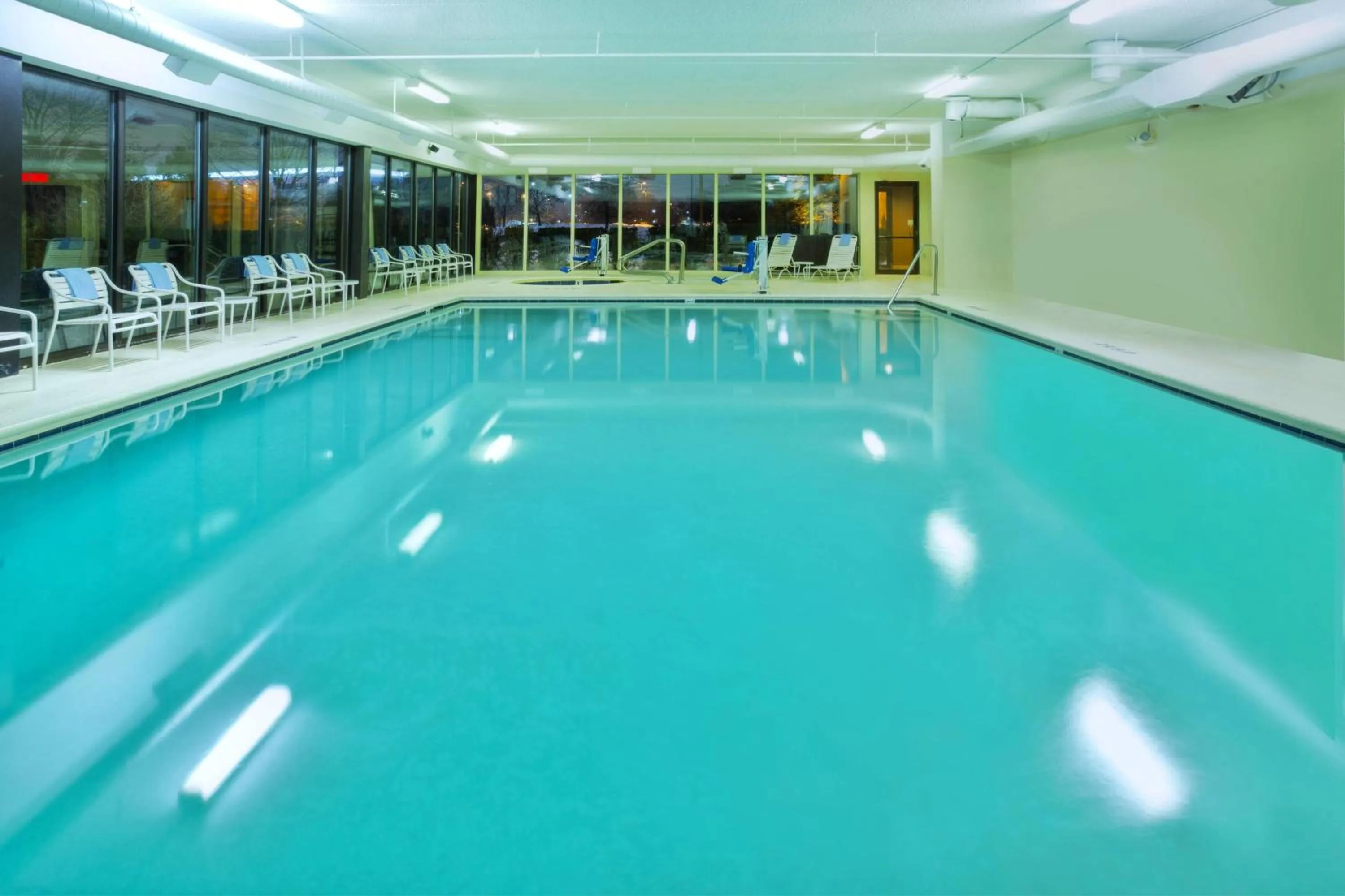 Swimming pool in Fairfield Inn Ann Arbor