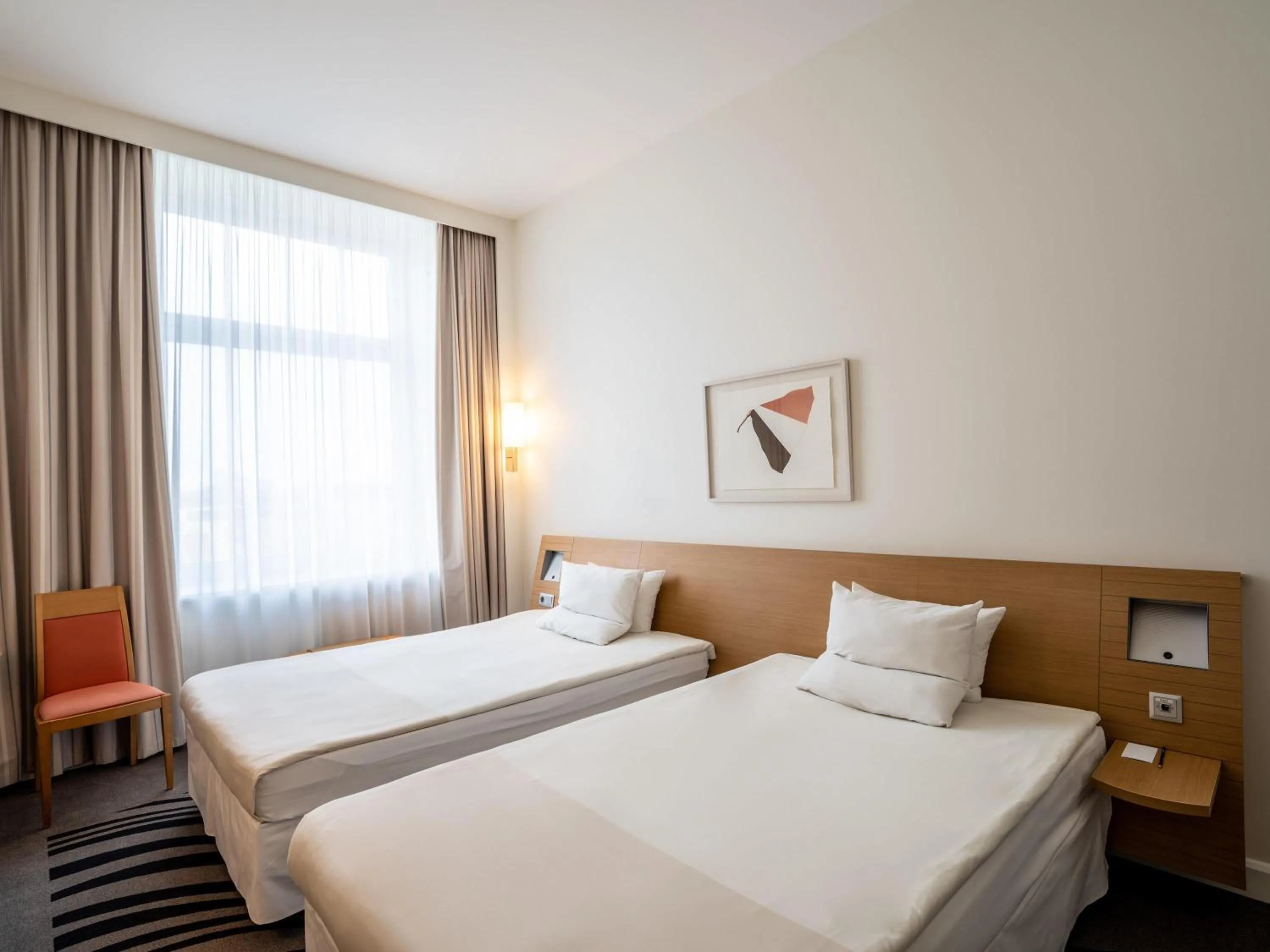 Bedroom, Bed in Novotel Vilnius Centre