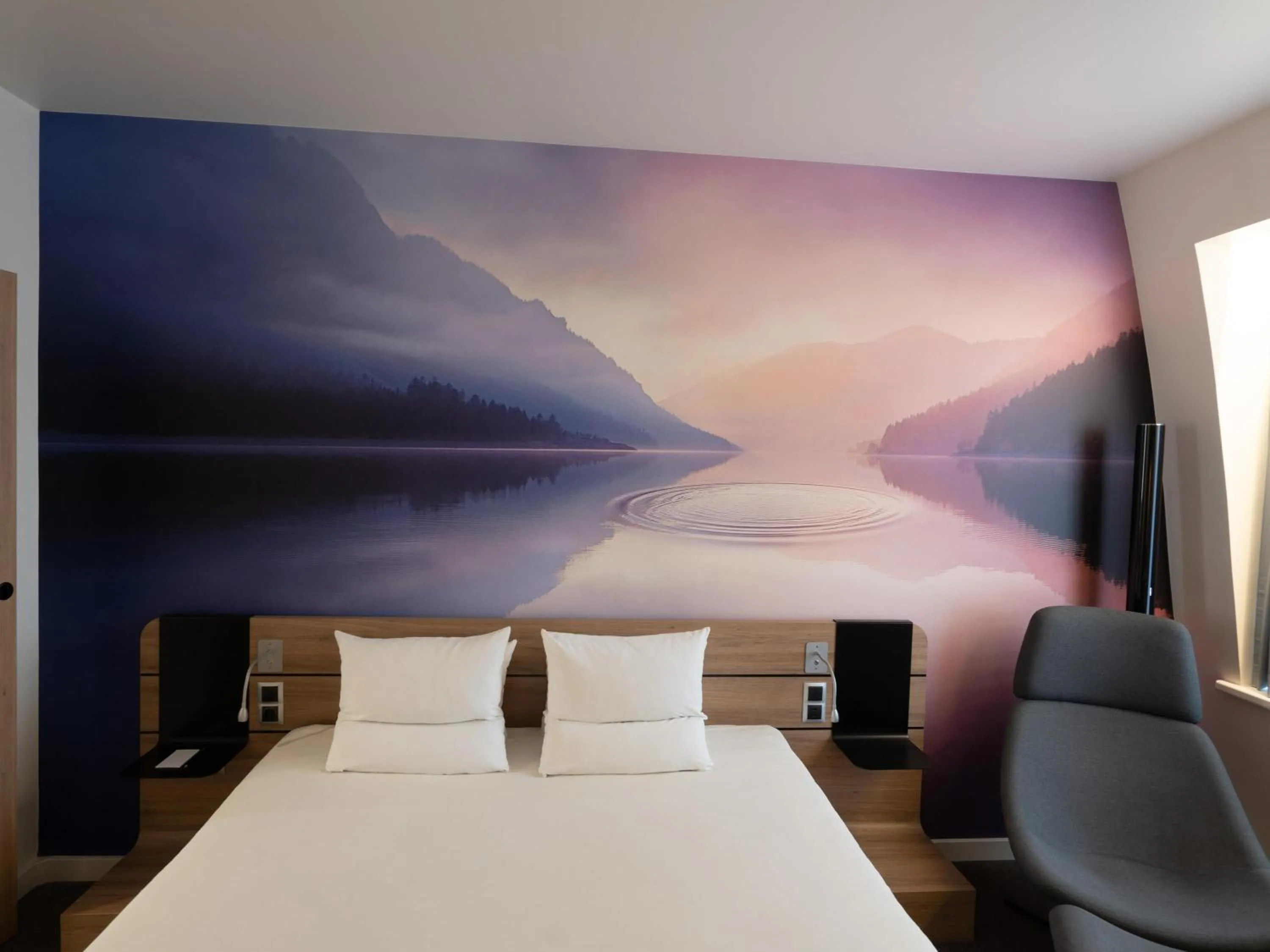 Bedroom, Bed in Novotel Vilnius Centre