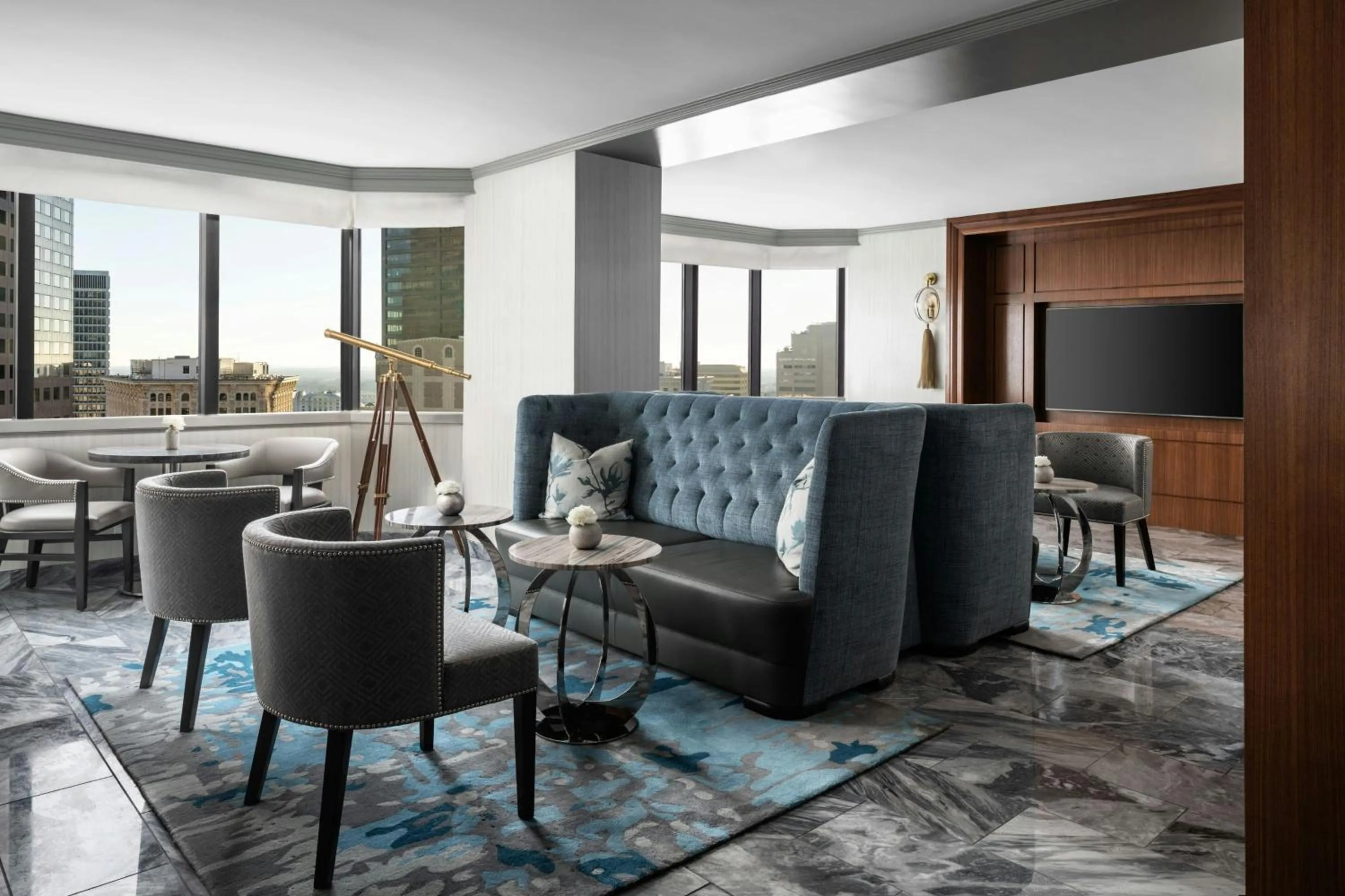 Lounge or bar in The Ritz-Carlton Atlanta