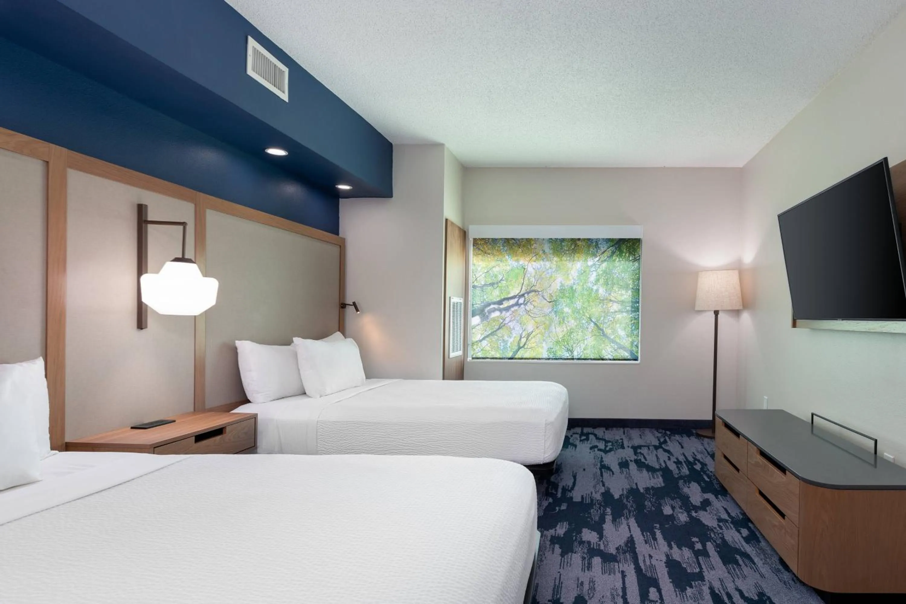 Photo of the whole room, Bed in Fairfield Inn & Suites by Marriott Atlanta Stonecrest