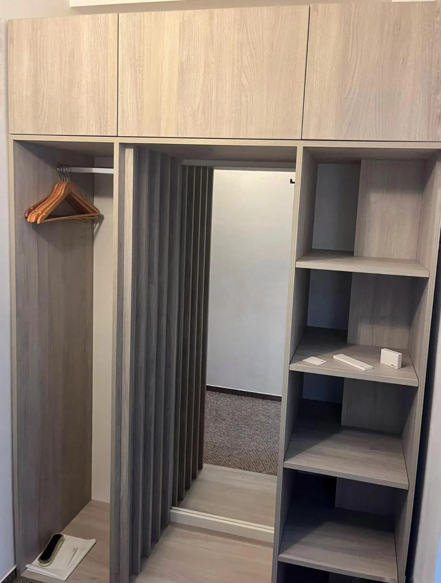 hair dresser in Hotel Alexis