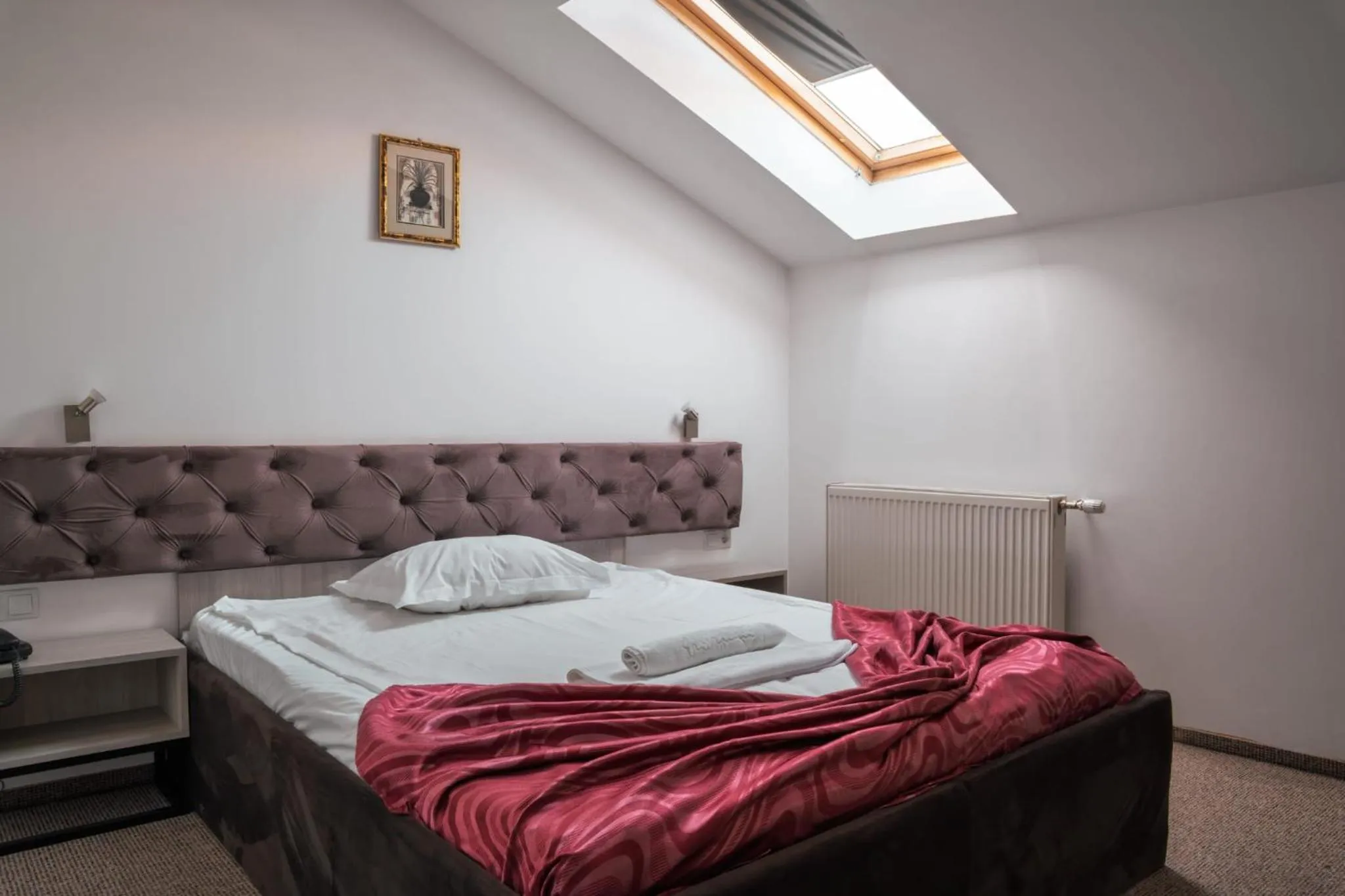 Photo of the whole room, Bed in Hotel Alexis