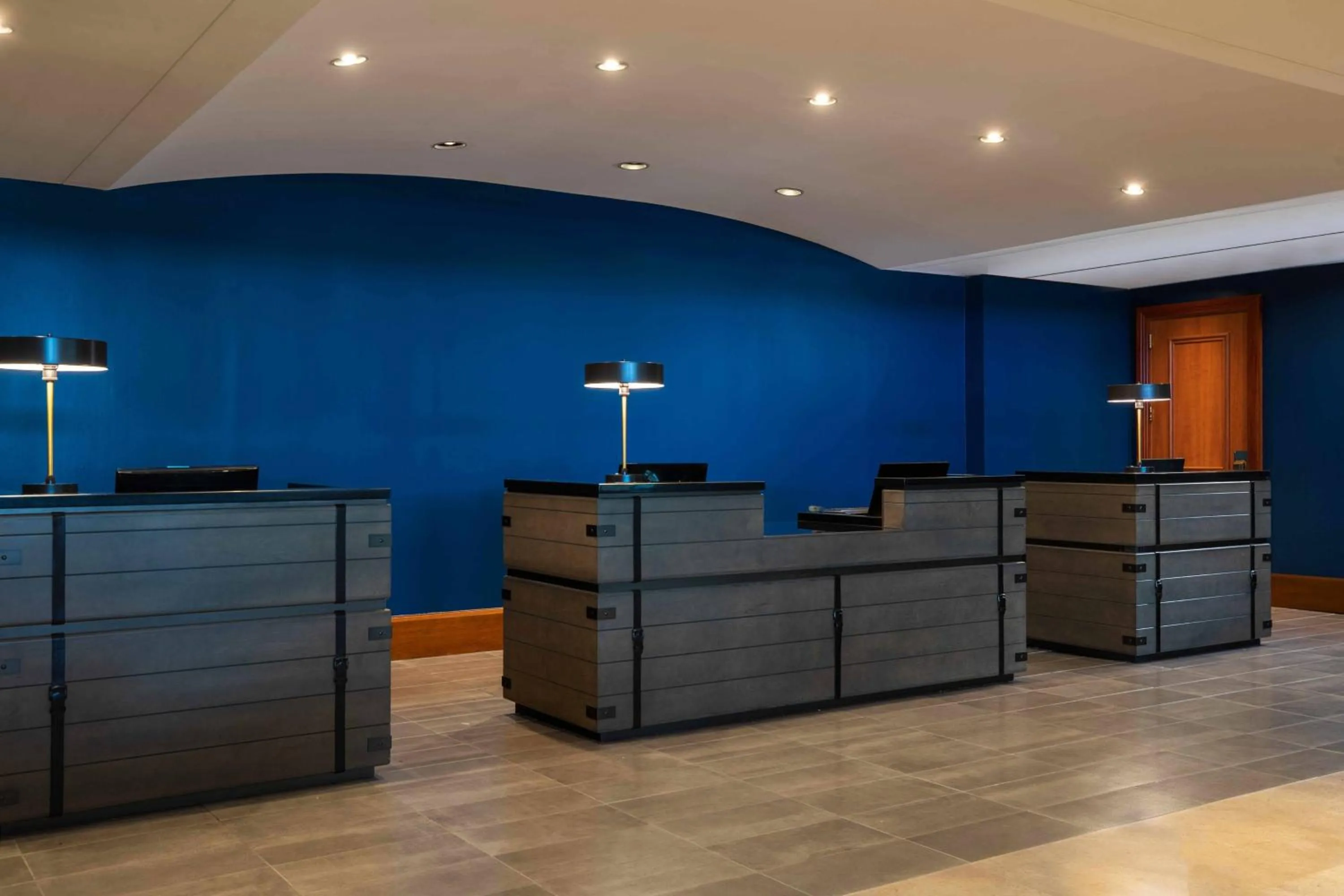 Lobby or reception in Renaissance Concourse Atlanta Airport Hotel