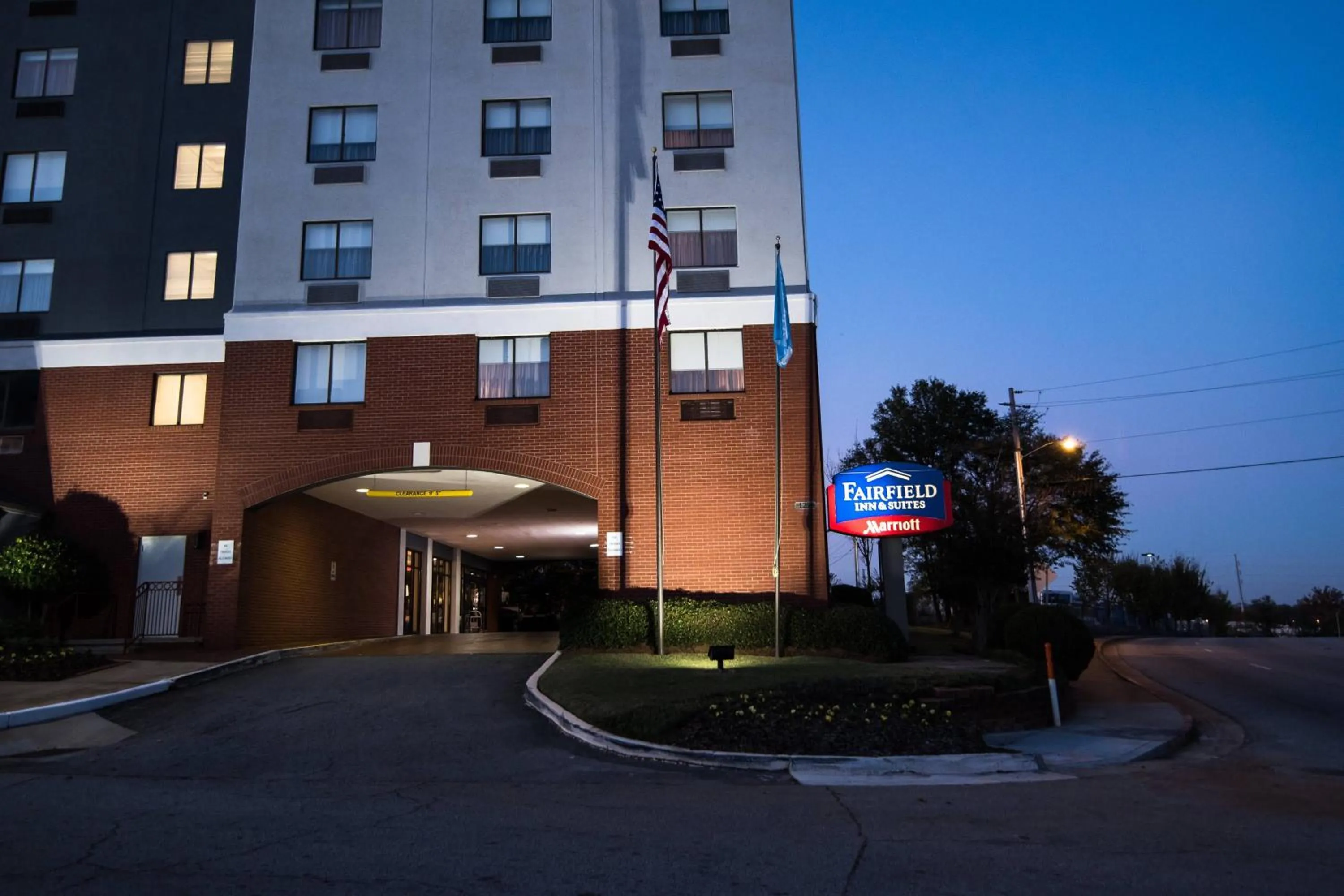 Property building in Fairfield Inn & Suites Atlanta Airport North
