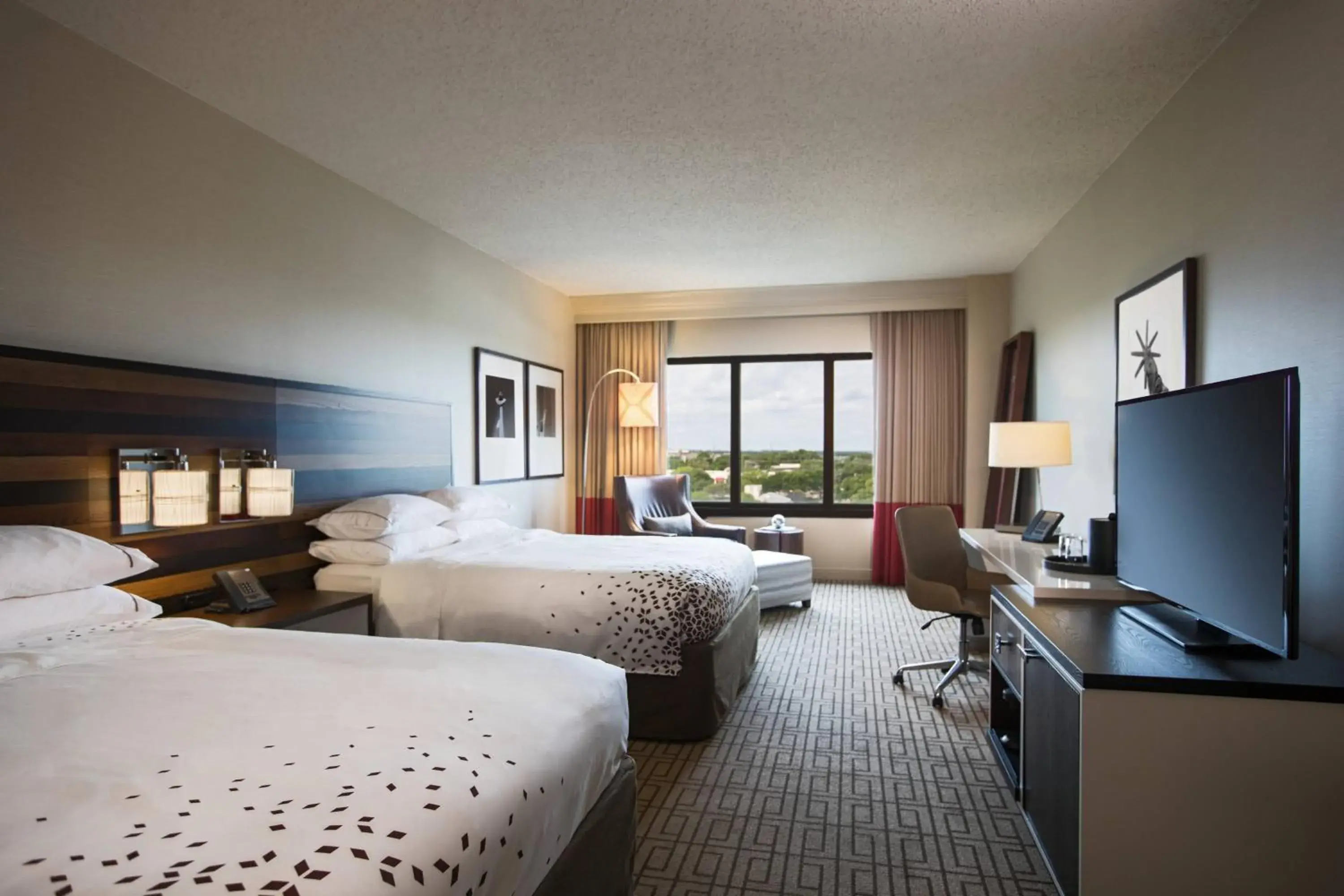 Queen Room with Two Queen Beds - Club Level in Renaissance Austin Hotel Queen Room with Two Queen Beds - Club Level in Renaissance Austin Hotel