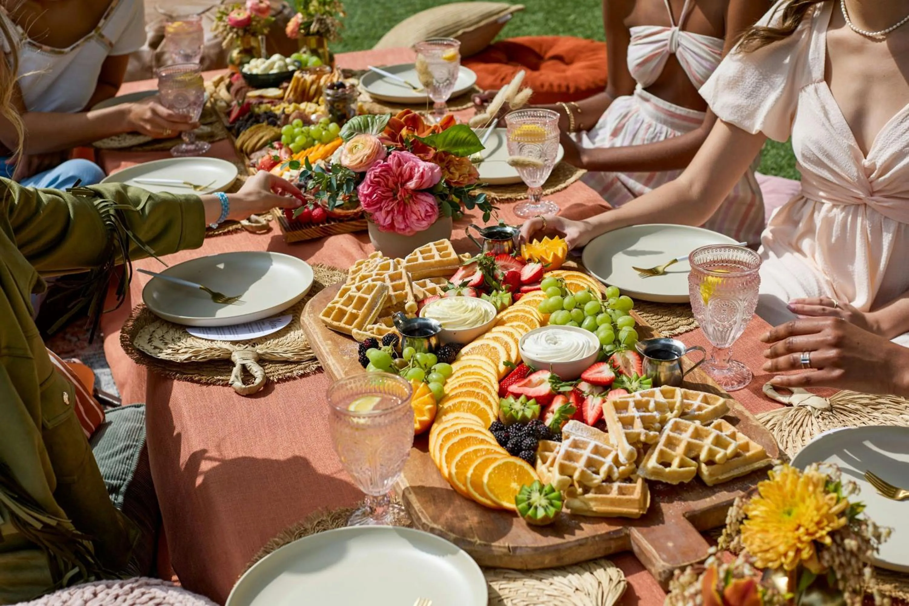 Restaurant/places to eat in Renaissance Austin Hotel