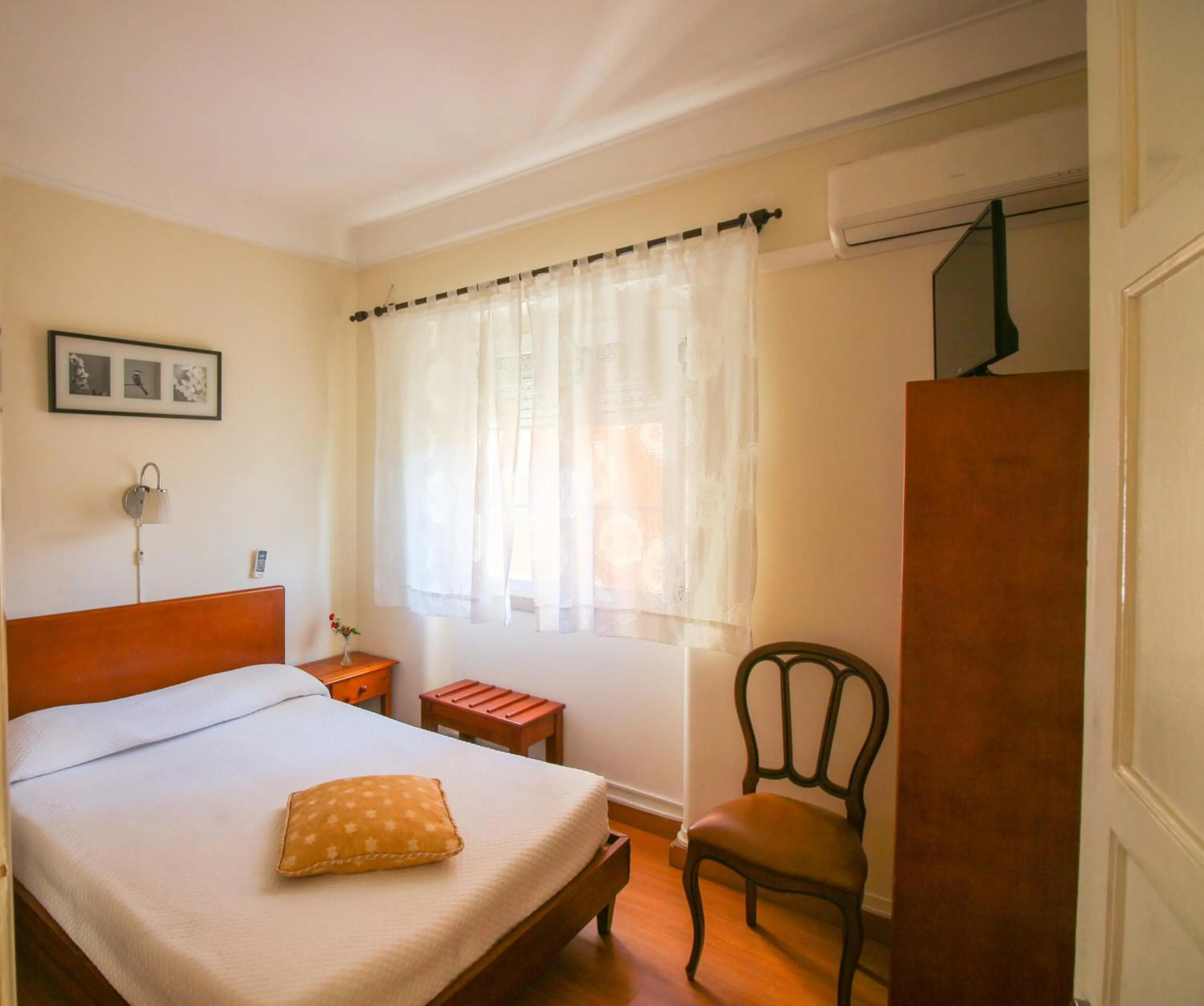 Bedroom, Bed in Residencial Lord