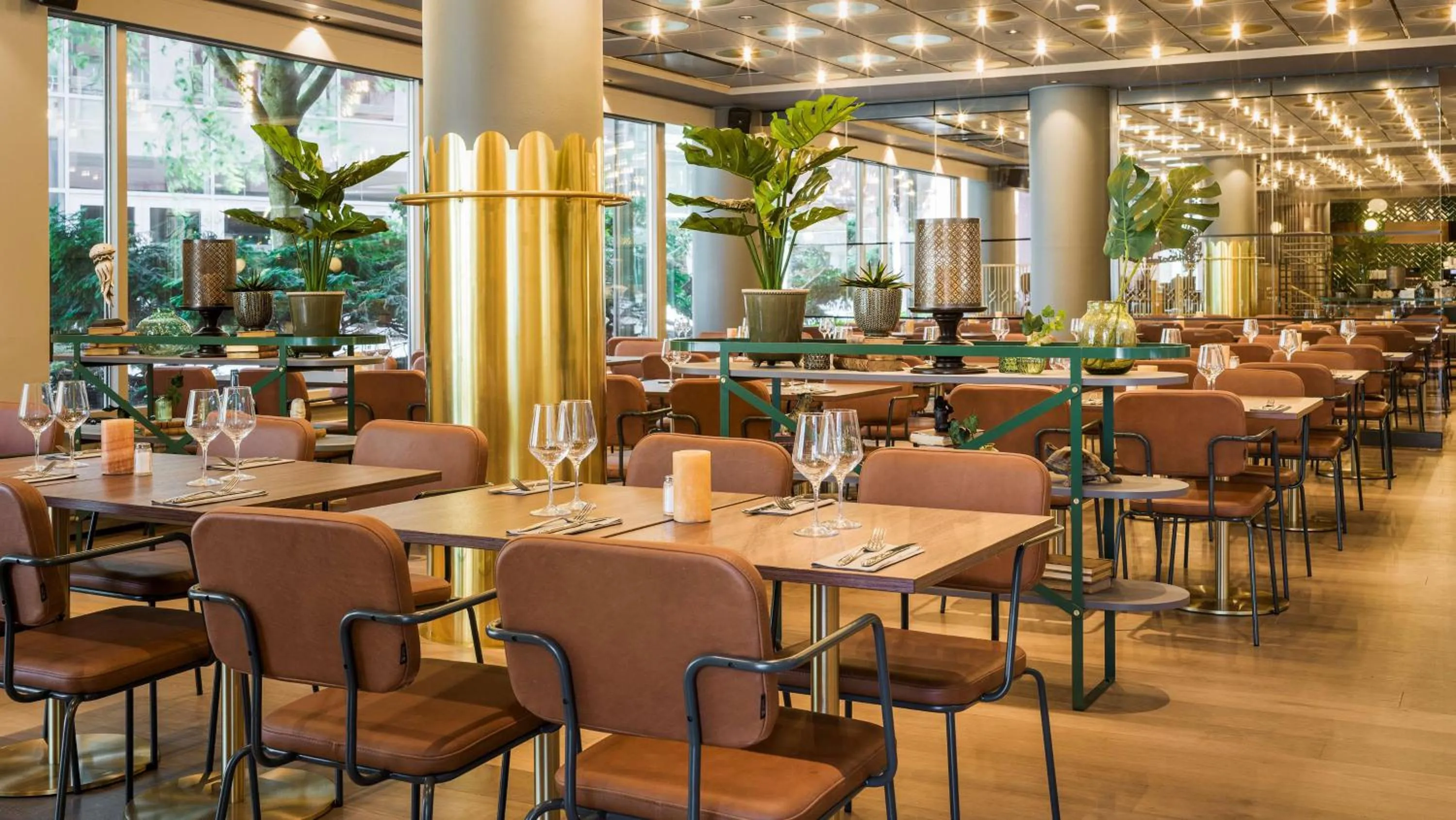 Breakfast in Scandic Grand Hotel