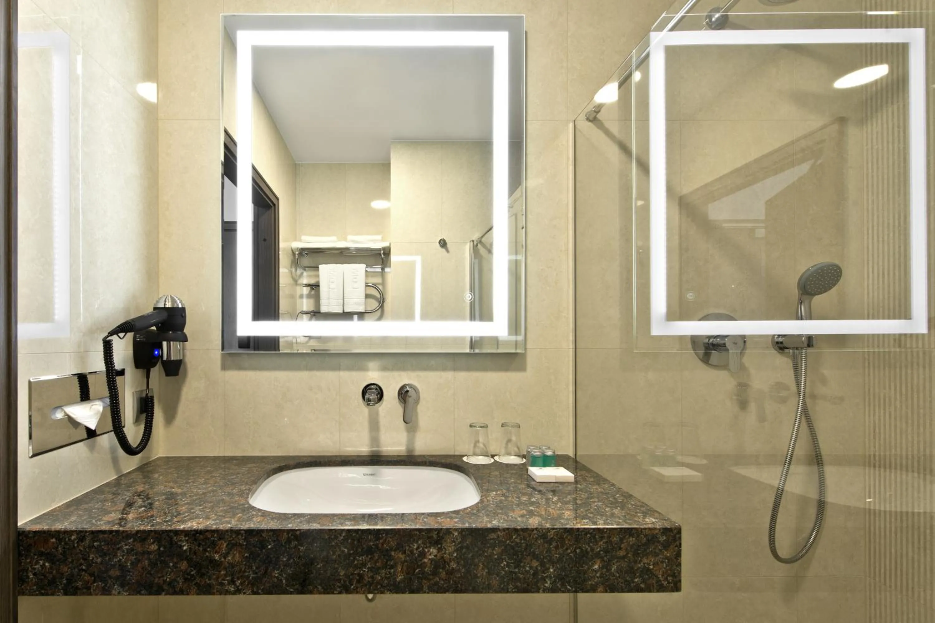 Bathroom in Congress Avenue Hotel