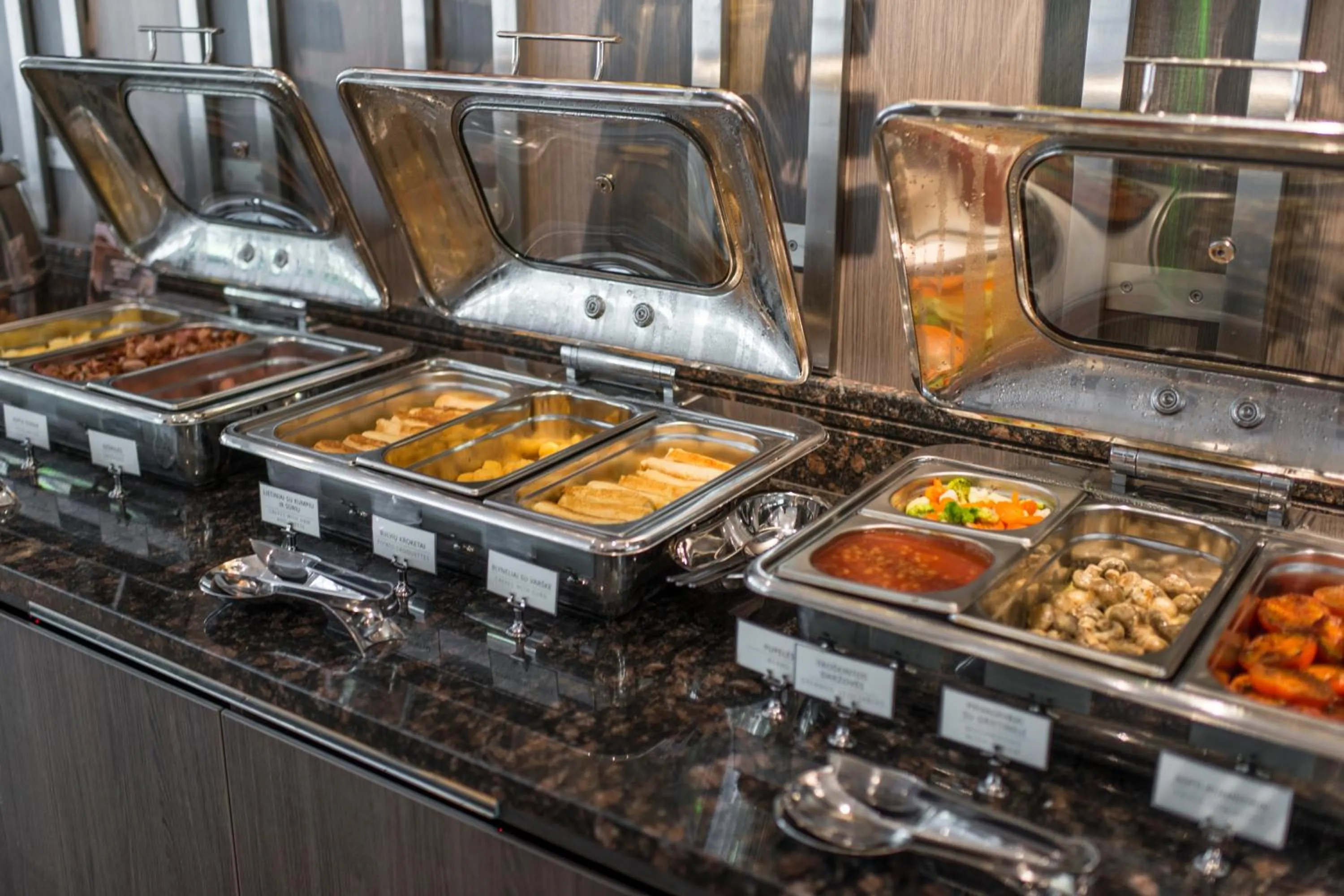 Food in Congress Avenue Hotel