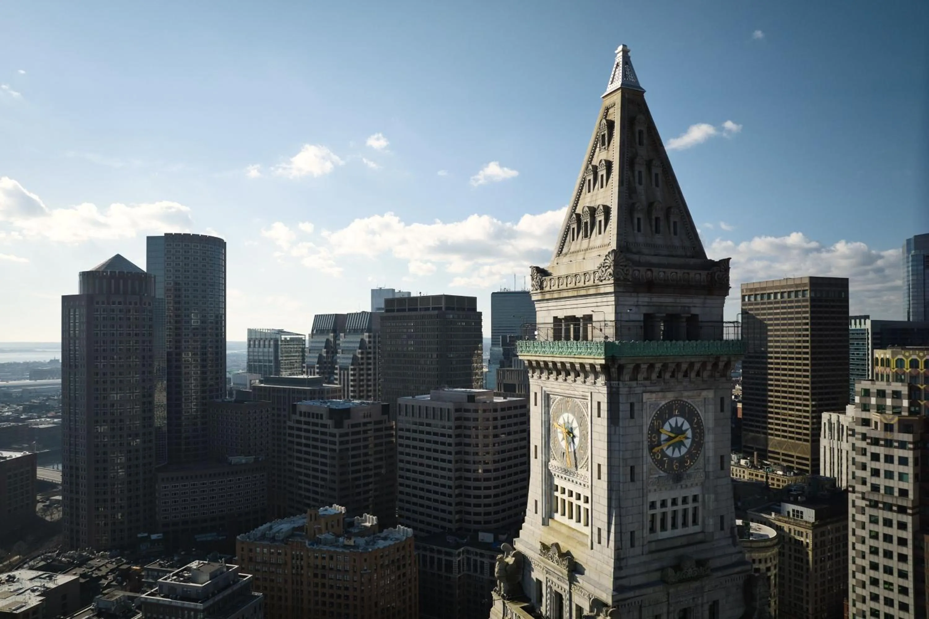 Property building in Marriott Vacation Club® at Custom House, Boston  