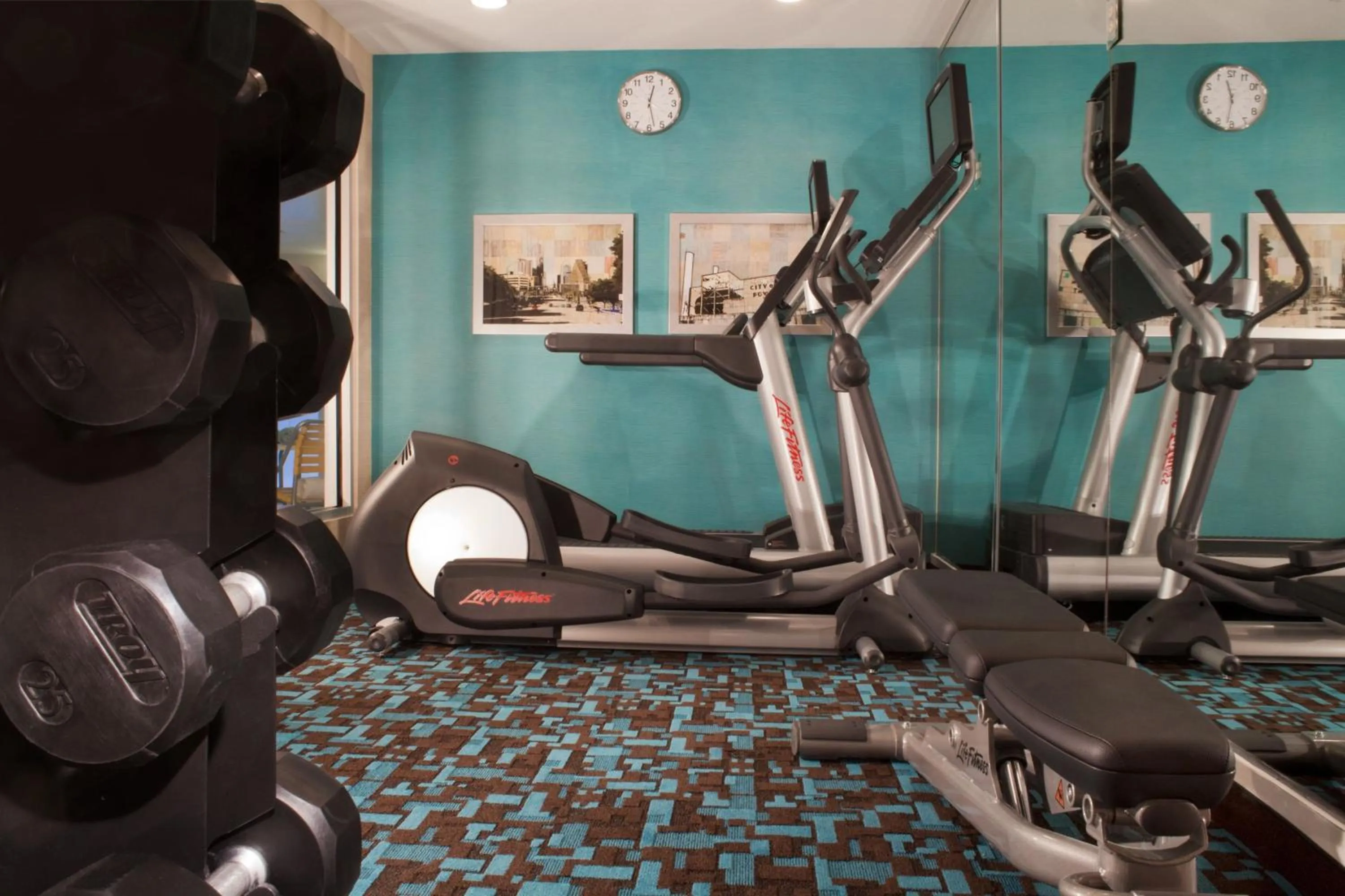 Fitness centre/facilities in Fairfield Inn & Suites Austin University Area