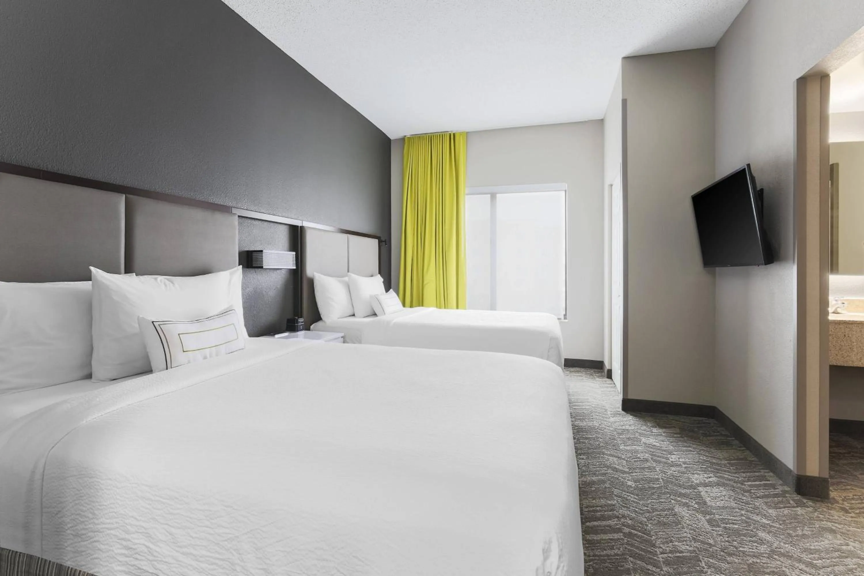 Photo of the whole room, Bed in SpringHill Suites by Marriott Austin Parmer/Tech Ridge