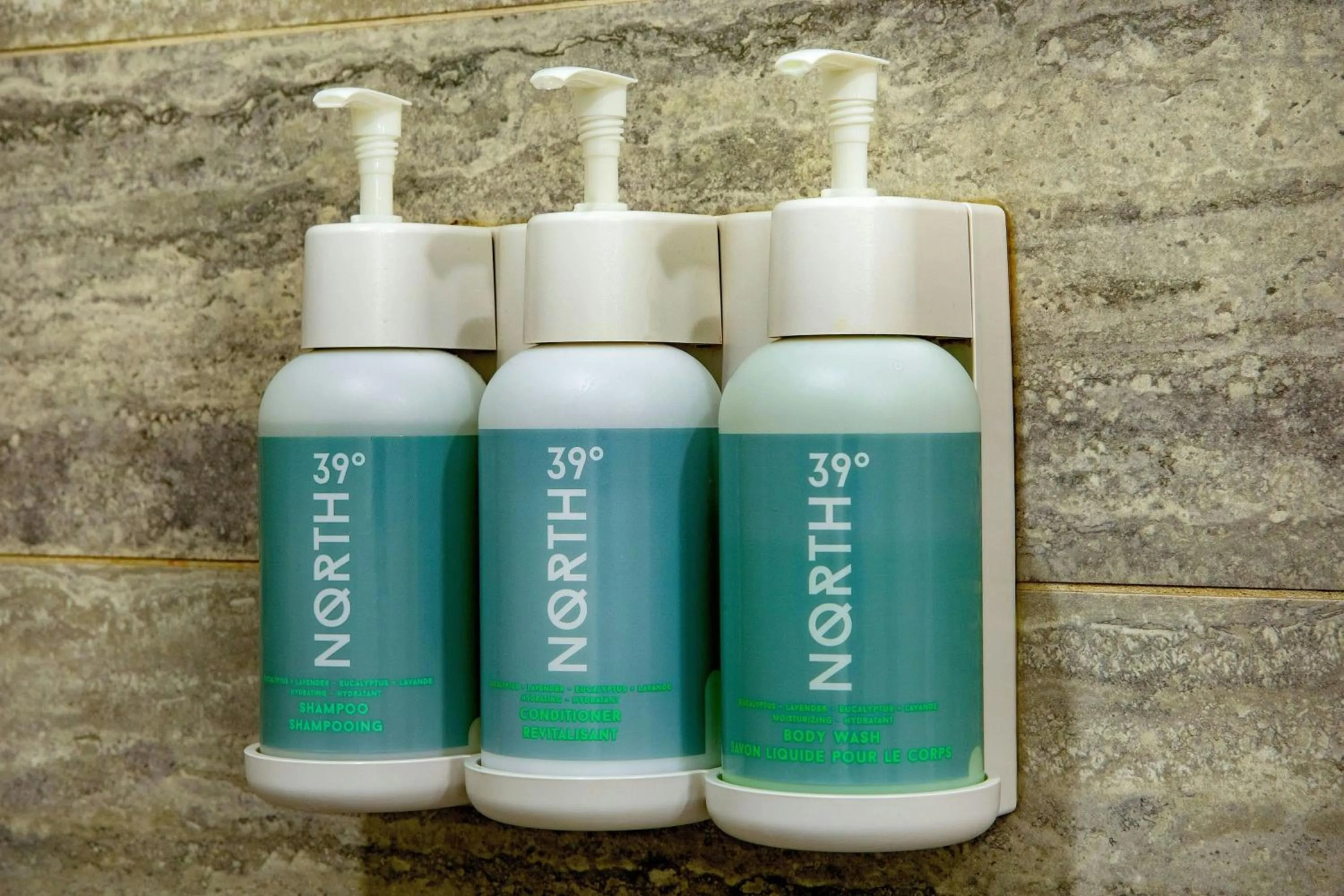 Photo of the whole room in Courtyard by Marriott Boston Downtown