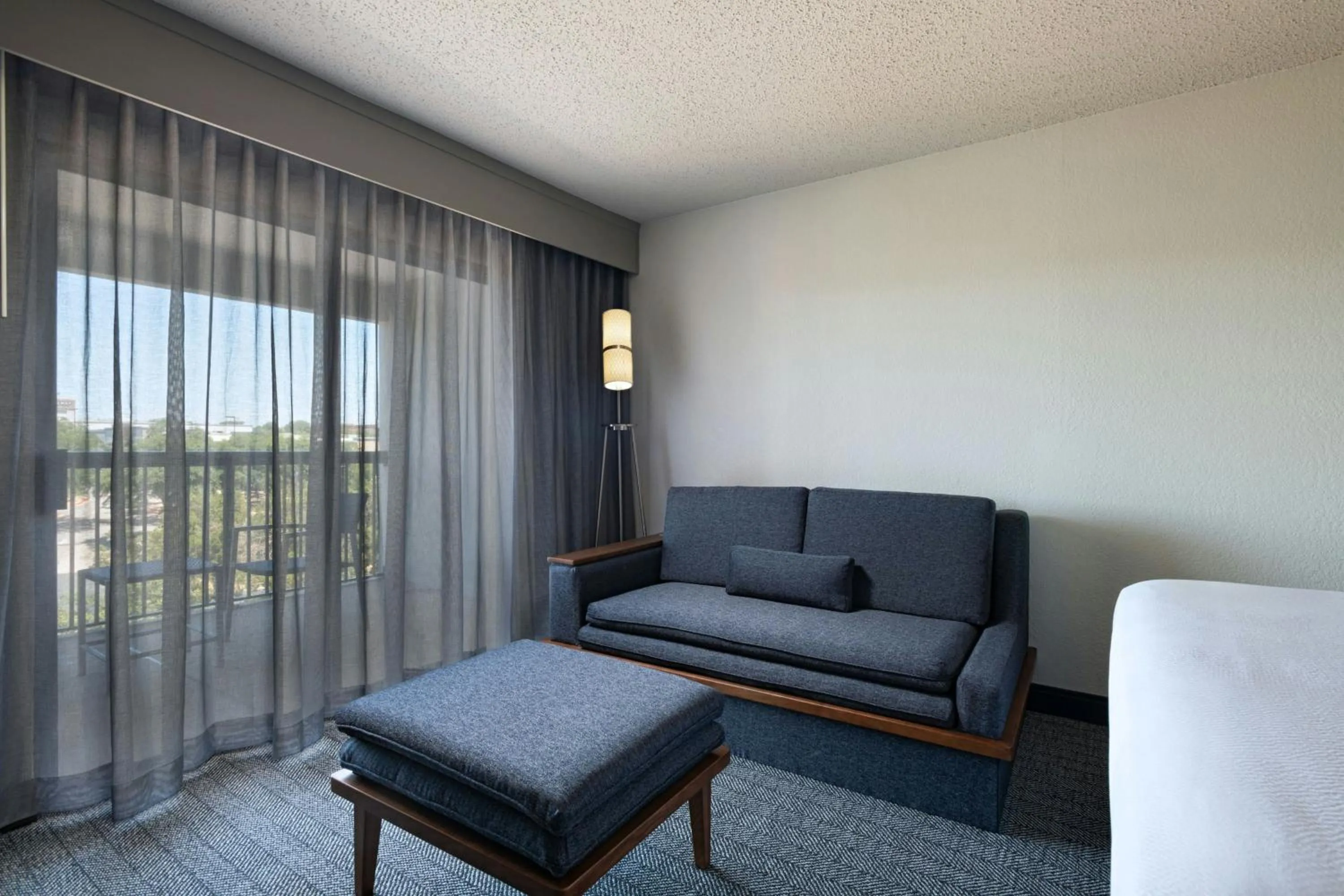 Photo of the whole room in Courtyard by Marriott Austin The Domain Area