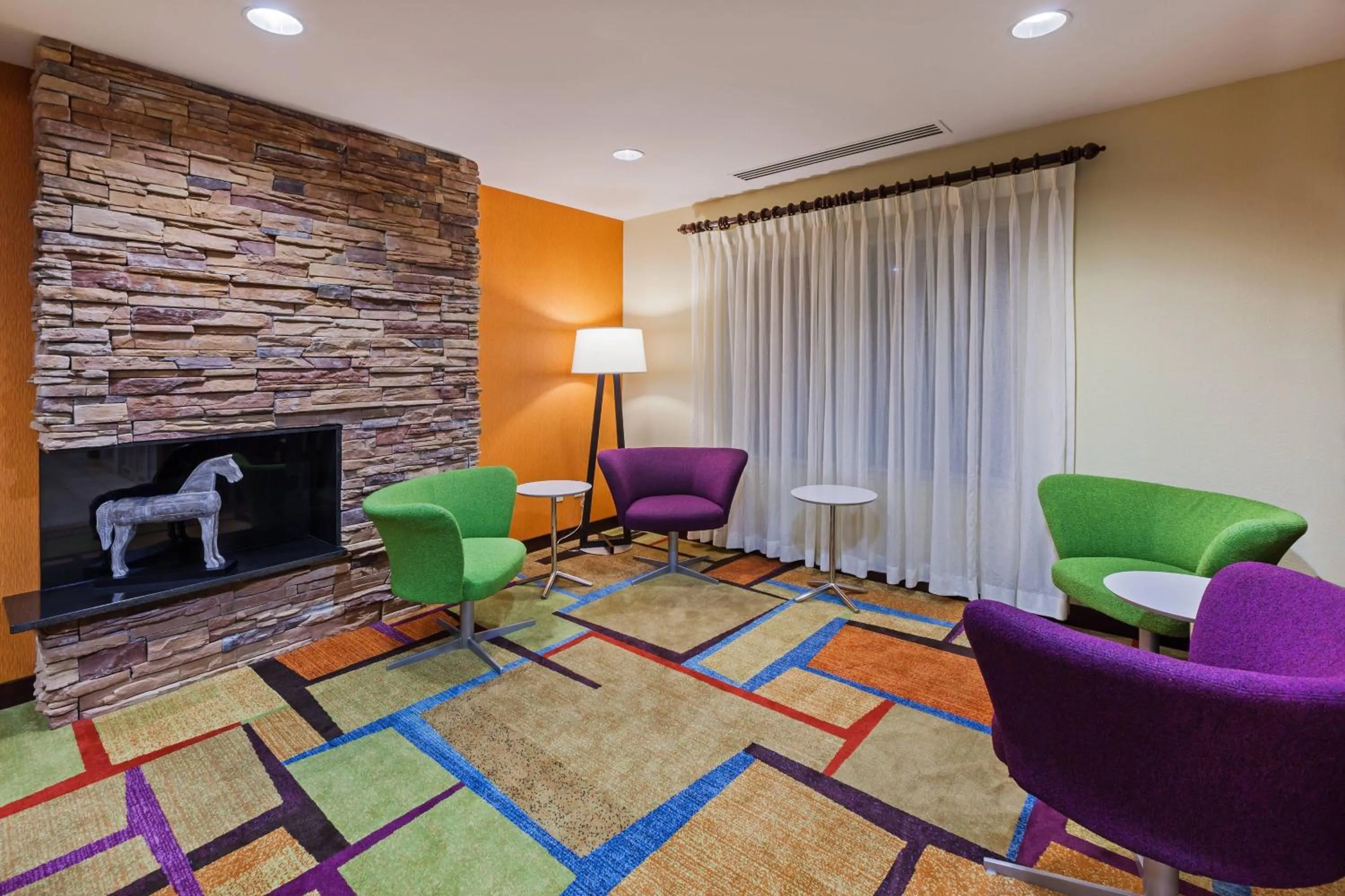 Lobby or reception in Fairfield Inn and Suites by Marriott Austin Northwest/The Domain Area