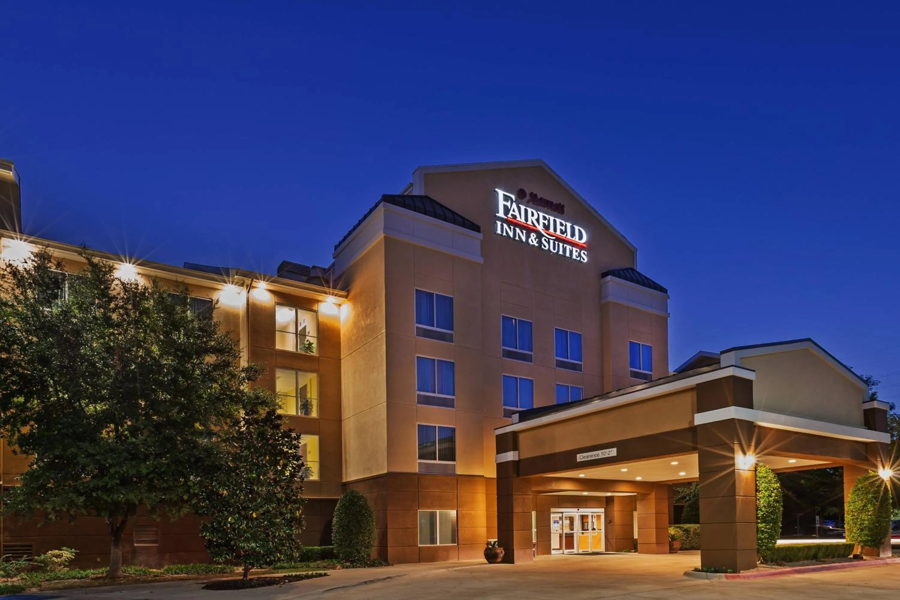 Property building in Fairfield Inn and Suites by Marriott Austin Northwest/The Domain Area