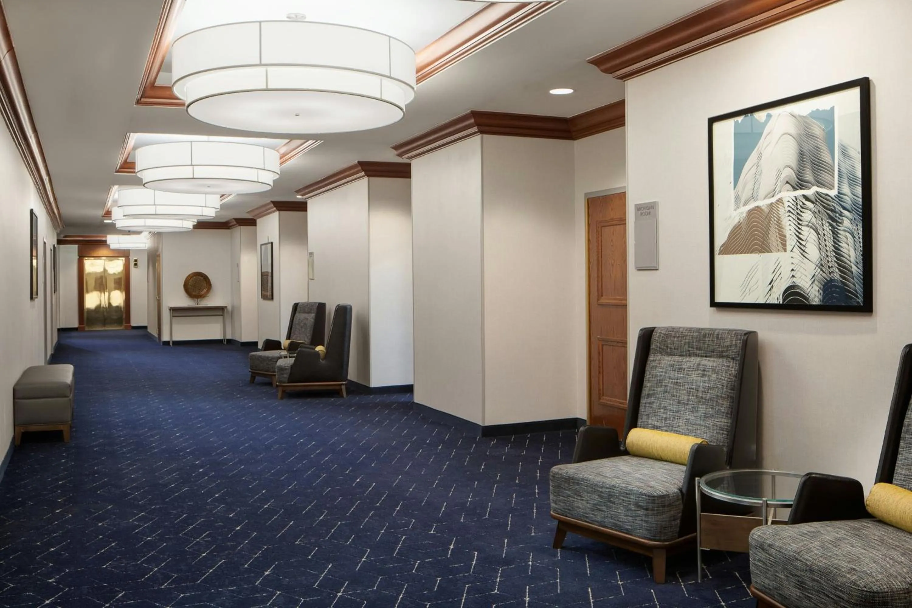 Meeting/conference room in Courtyard by Marriott Chicago Downtown/River North