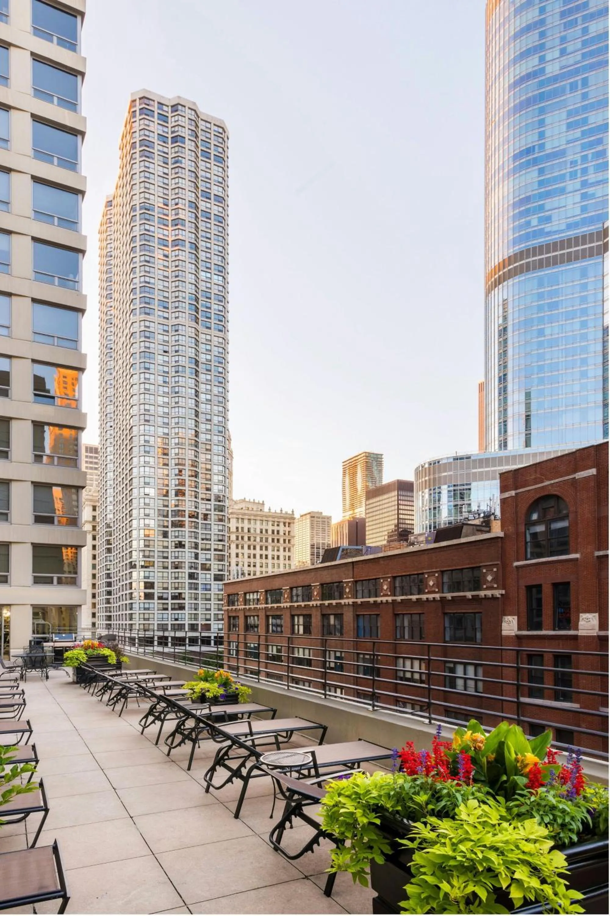 Fitness centre/facilities in Courtyard by Marriott Chicago Downtown/River North