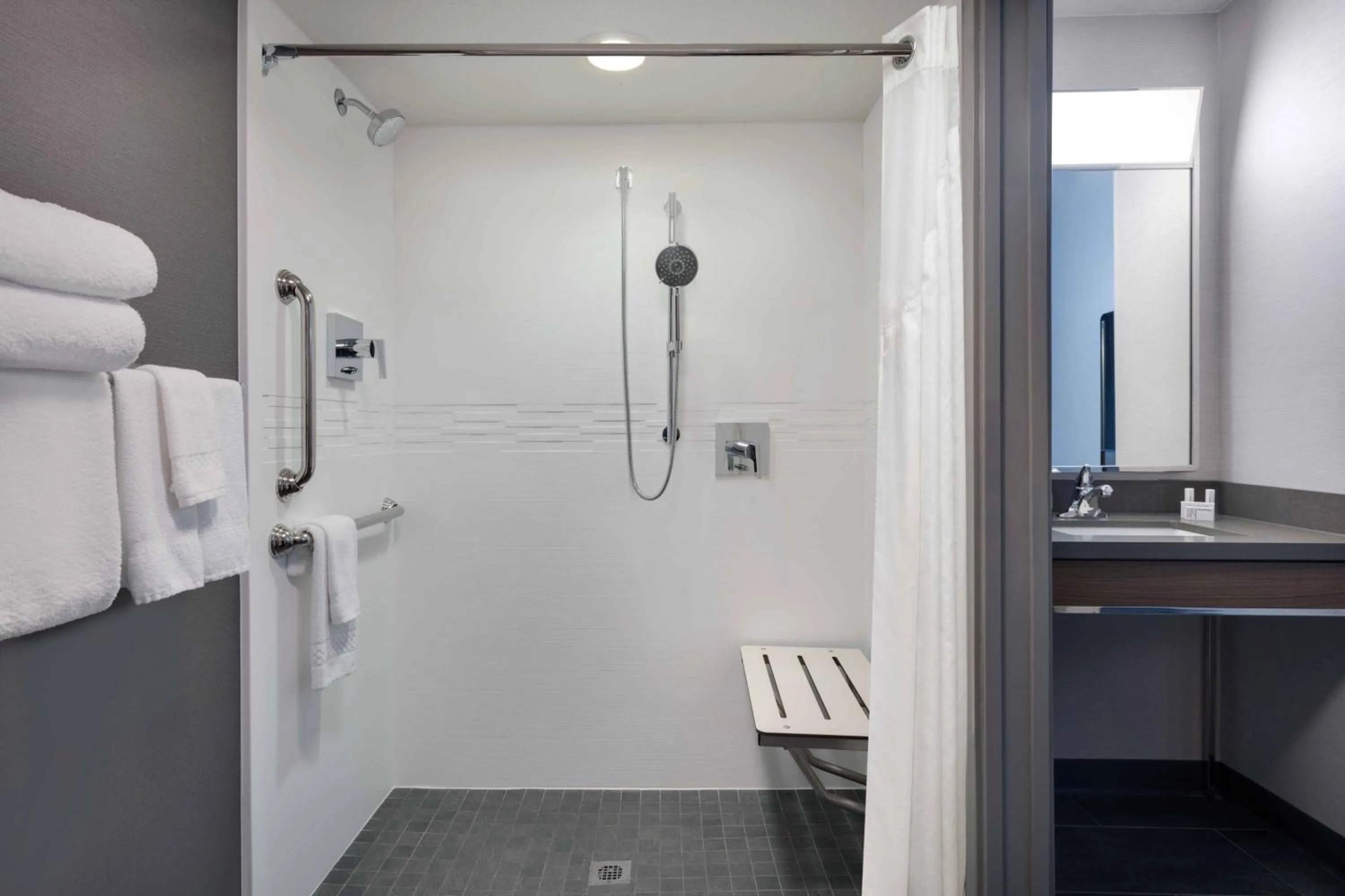 Bathroom in Courtyard Austin South