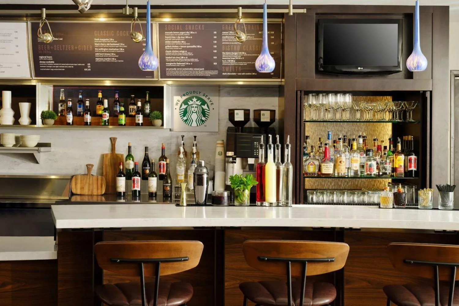 Restaurant/places to eat in Courtyard Austin South