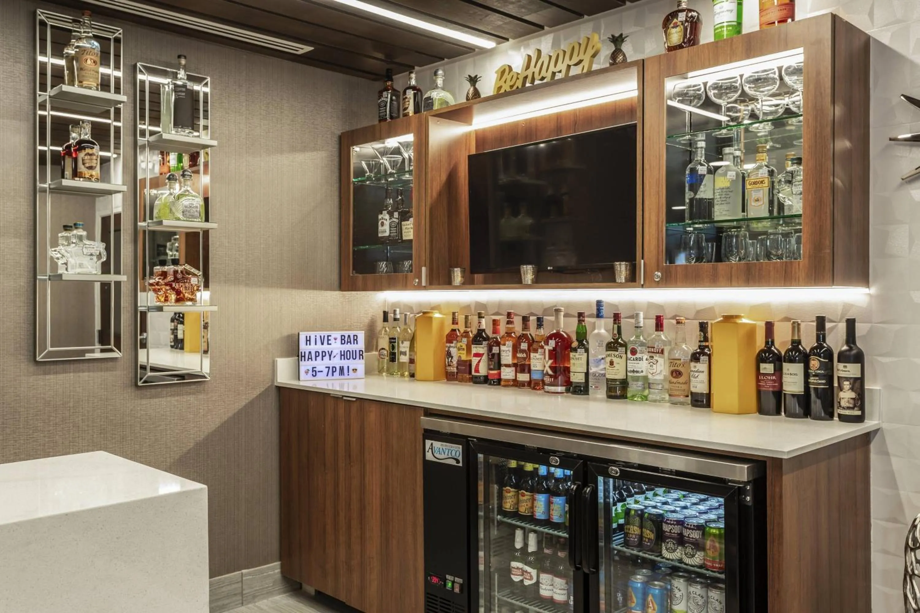 Lounge or bar in SpringHill Suites by Marriott Austin The Domain Area