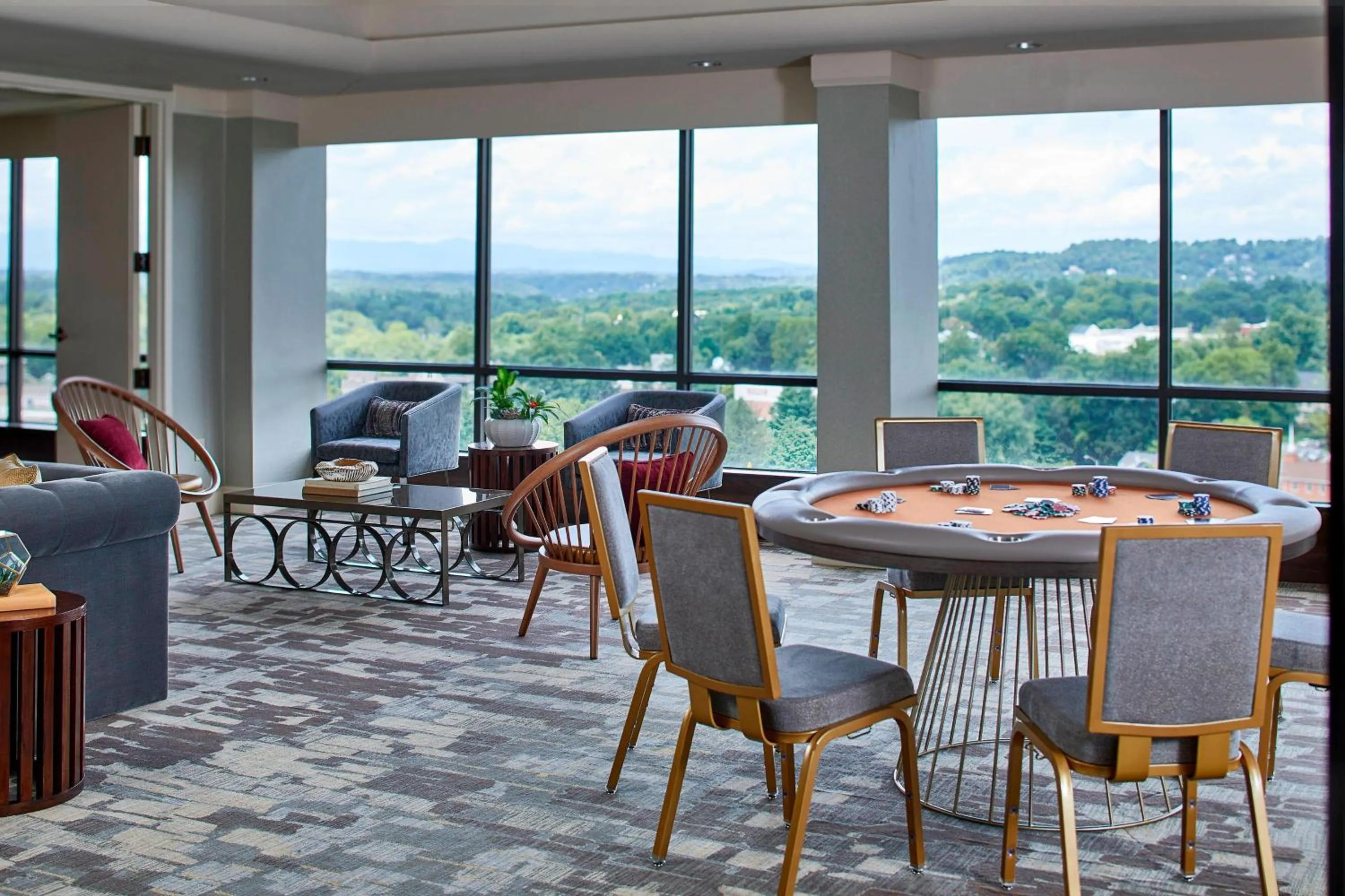 Meeting/conference room in Renaissance Asheville Downtown Hotel