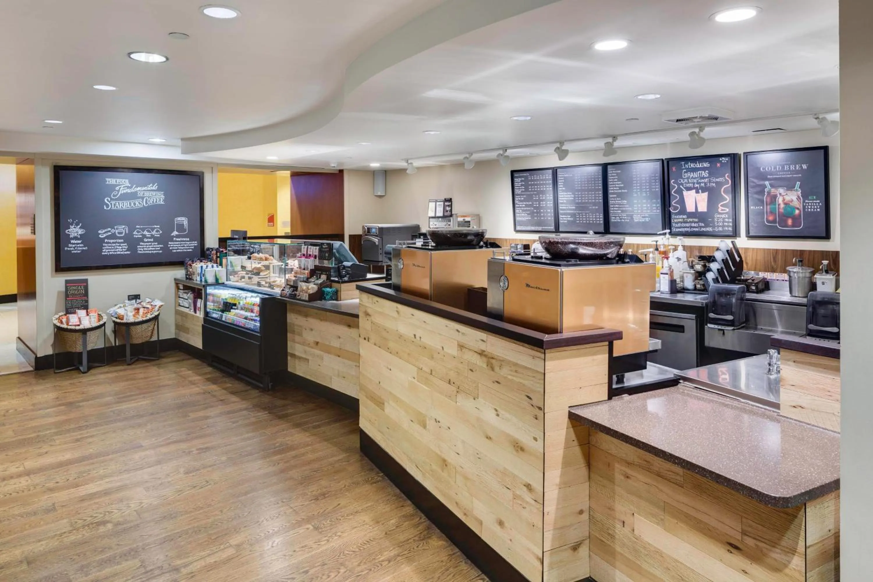 Restaurant/places to eat in Hartford Marriott Downtown