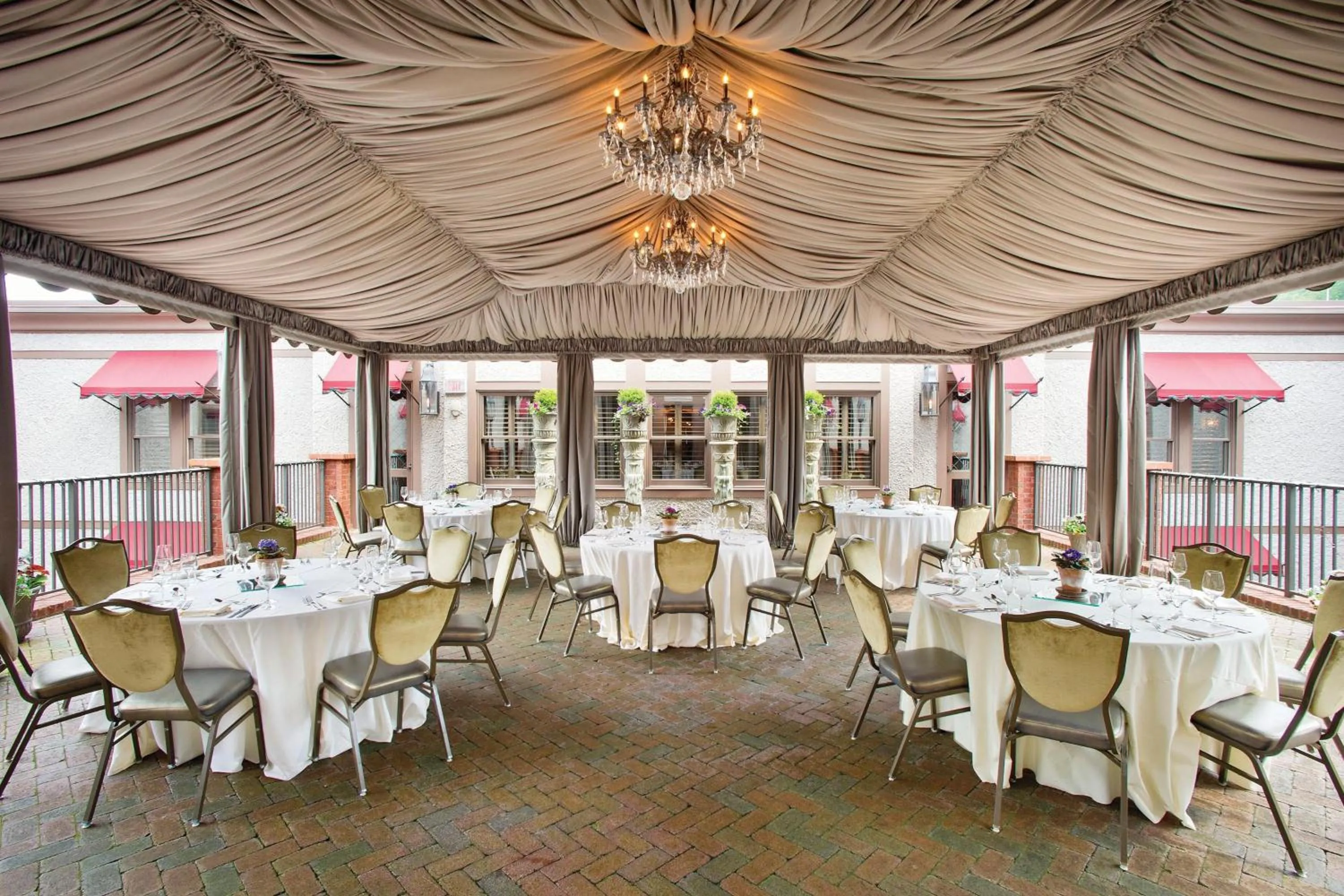 Meeting/conference room in Grand Bohemian Lodge Asheville, Autograph Collection
