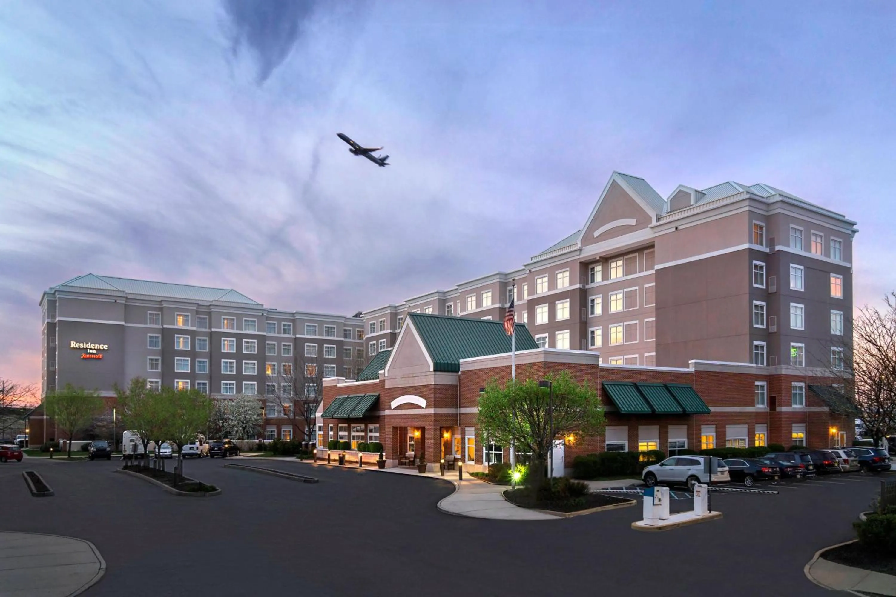 Property building in Residence Inn by Marriott Newark Elizabeth/Liberty International Airport
