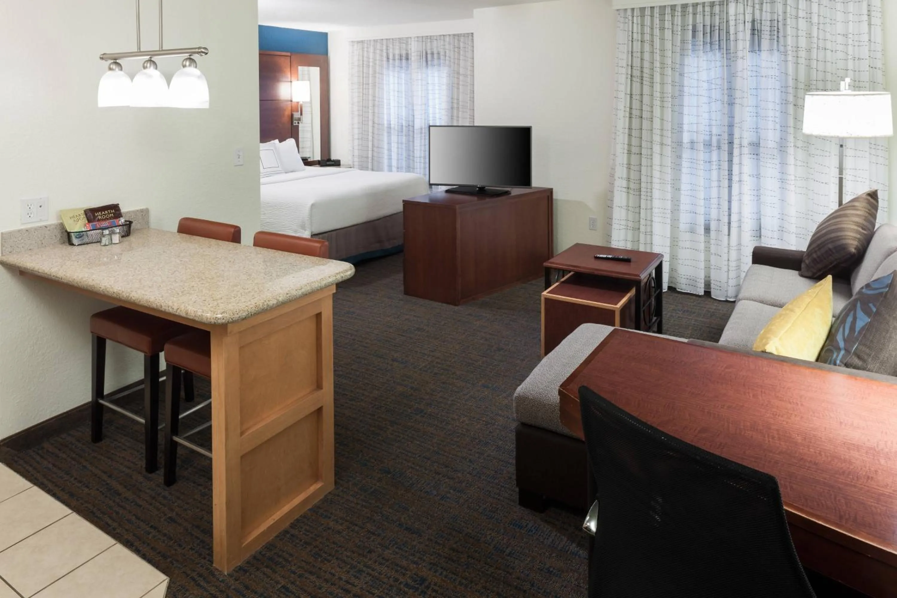 Photo of the whole room, Bed in Residence Inn by Marriott Boston Marlborough