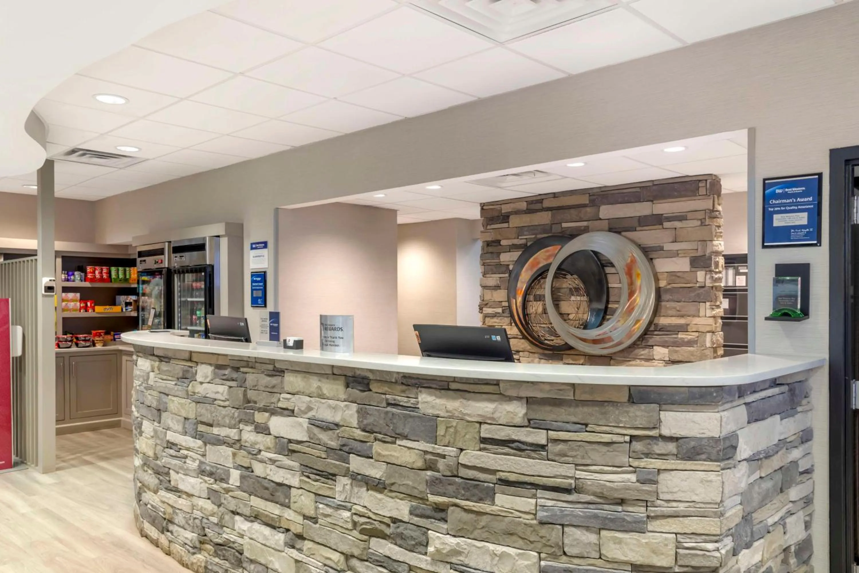 Lobby or reception in Best Western Plus Greenville I-385 Inn & Suites