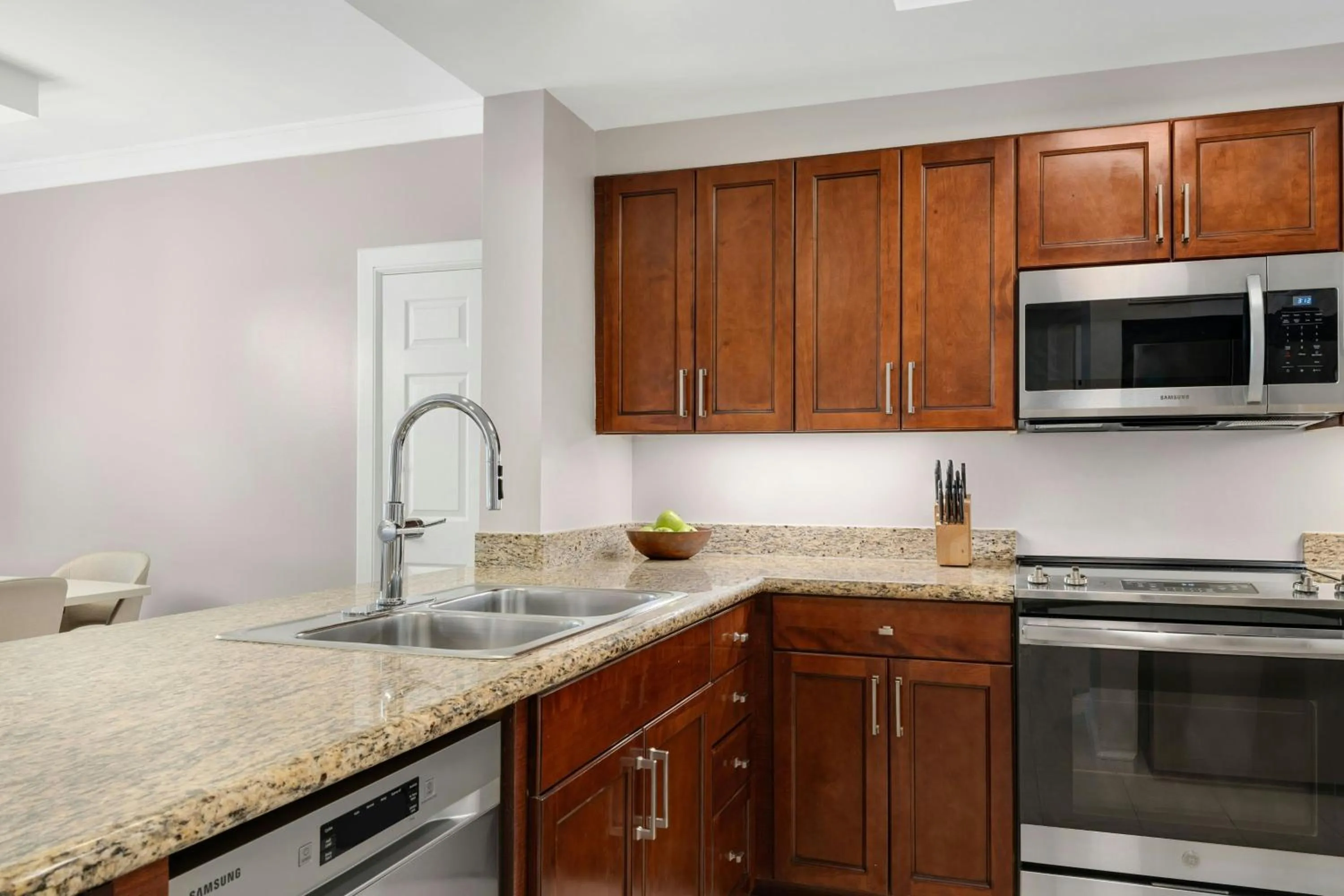 Kitchen or kitchenette in Marriott's BeachPlace Towers