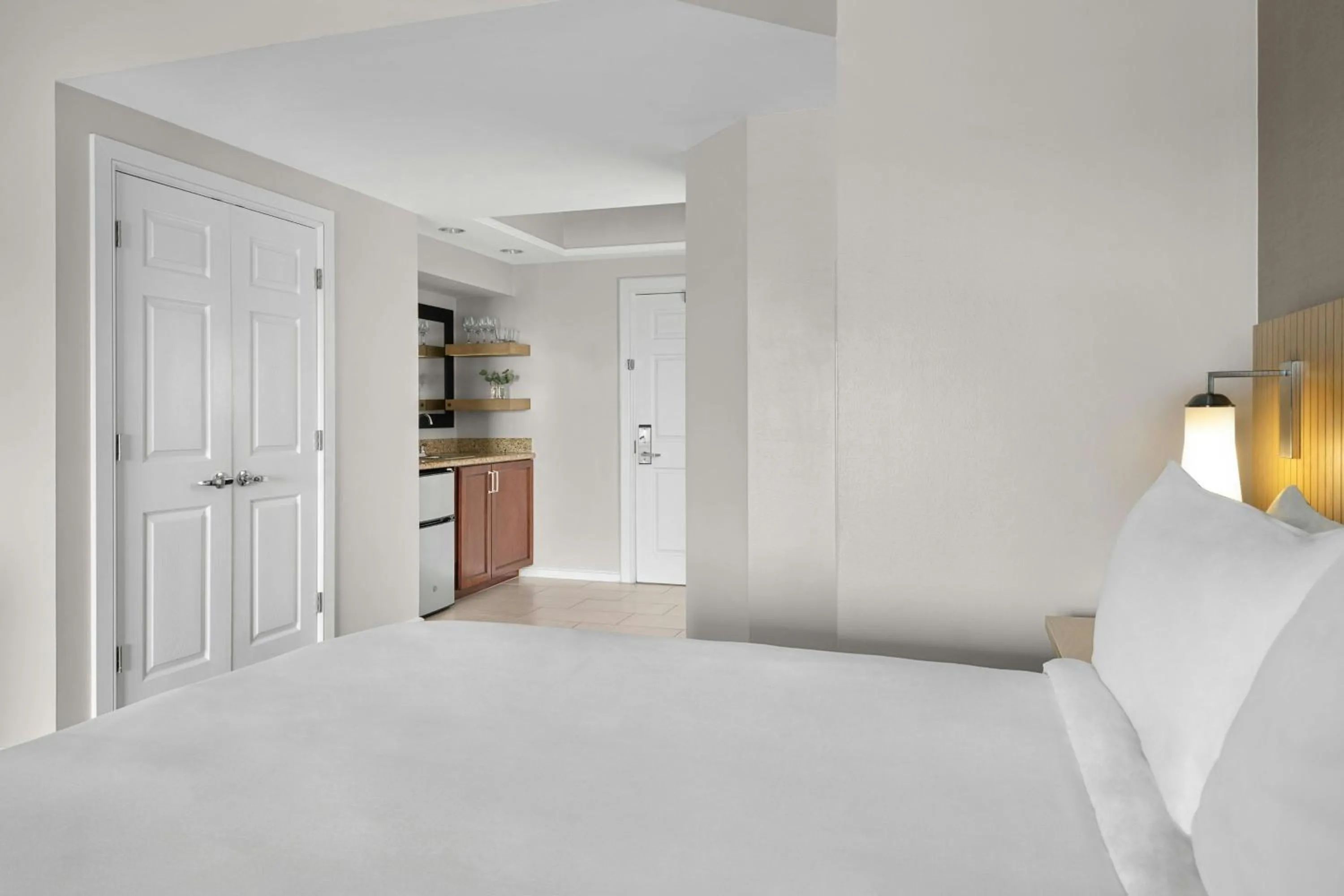 Other, Bed in Marriott's BeachPlace Towers