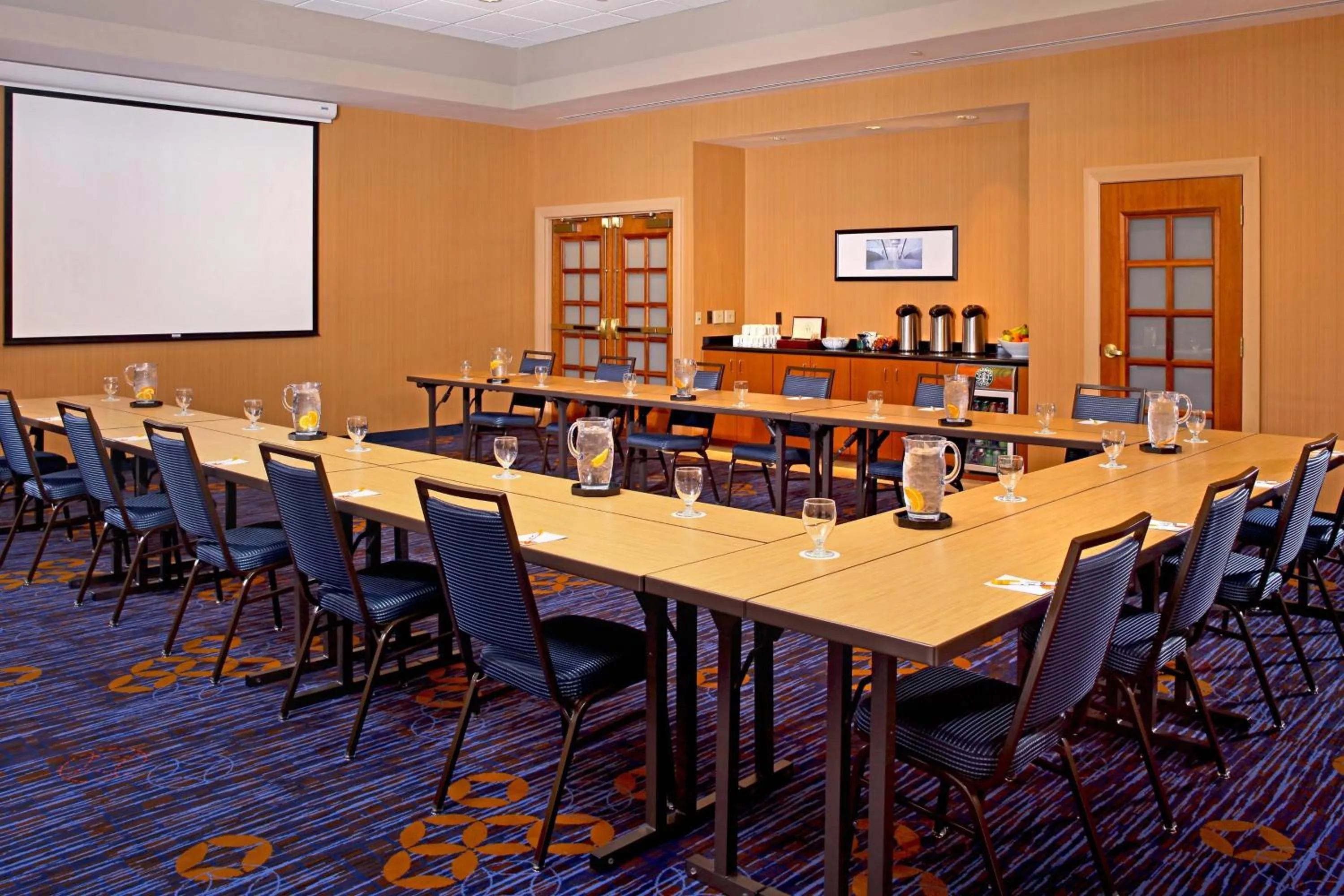 Meeting/conference room in Courtyard by Marriott Baltimore Downtown Inner Harbor