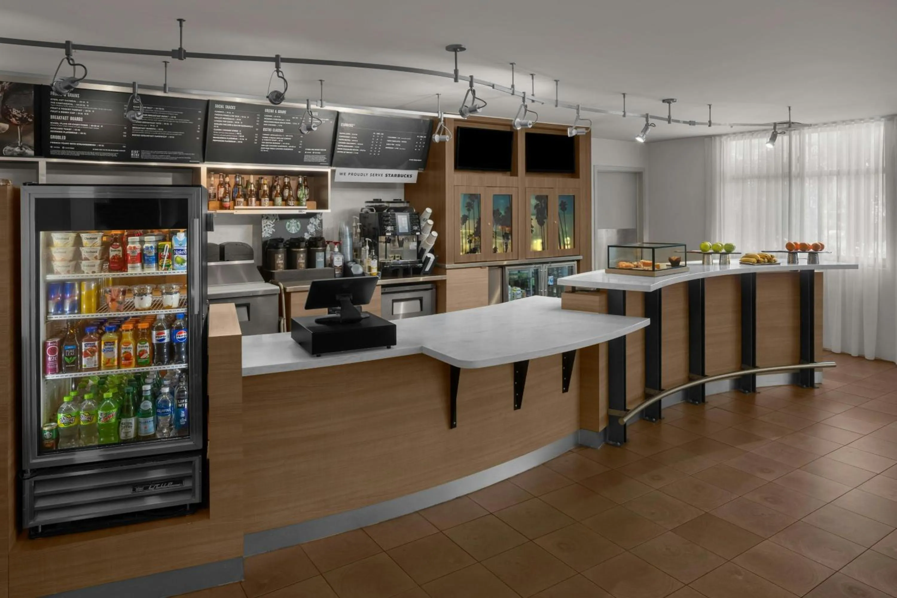 Restaurant/places to eat in Courtyard by Marriott Santa Clarita Valencia