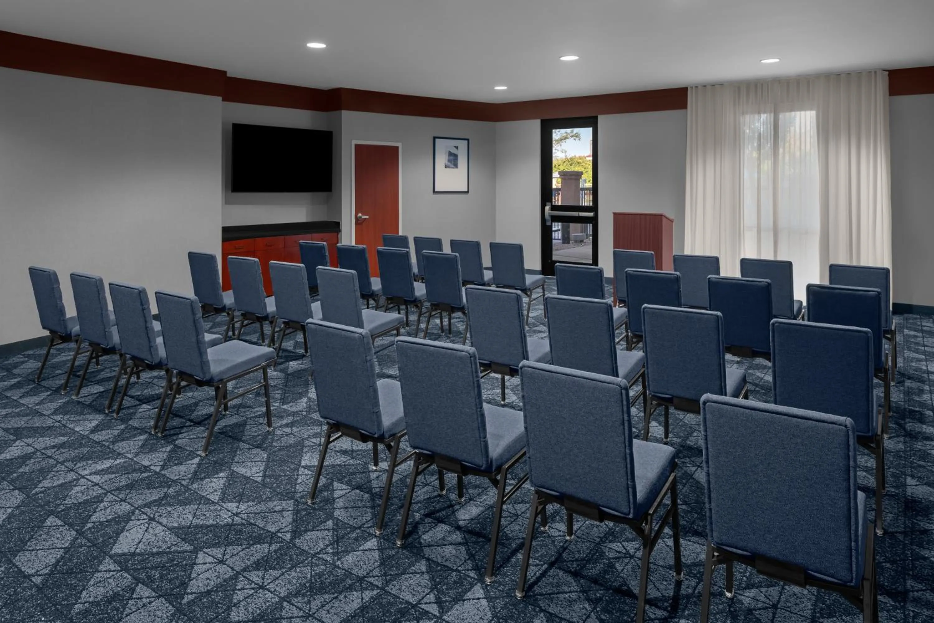 Meeting/conference room in Courtyard by Marriott Santa Clarita Valencia