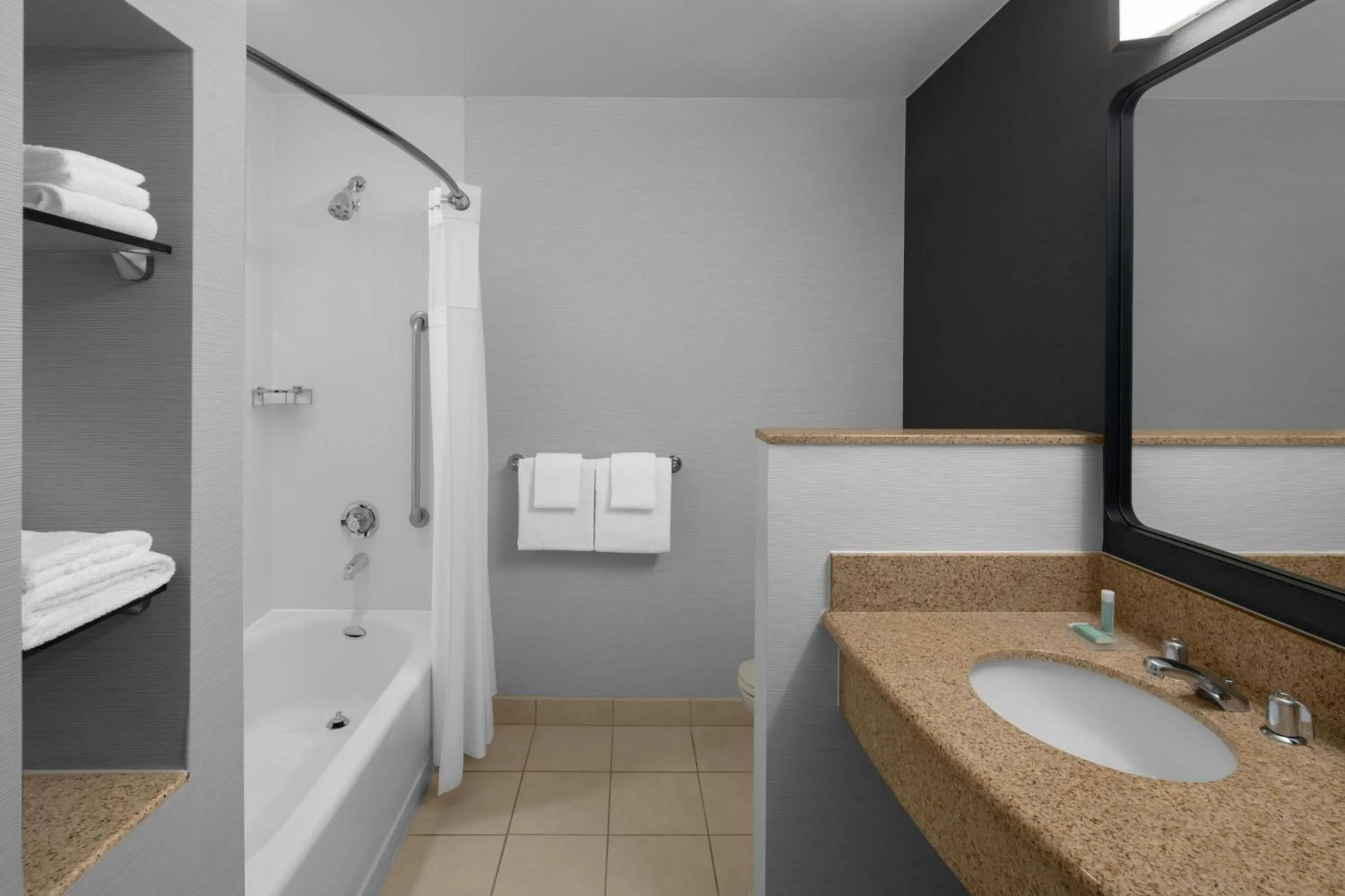 Bathroom in Courtyard by Marriott Santa Clarita Valencia