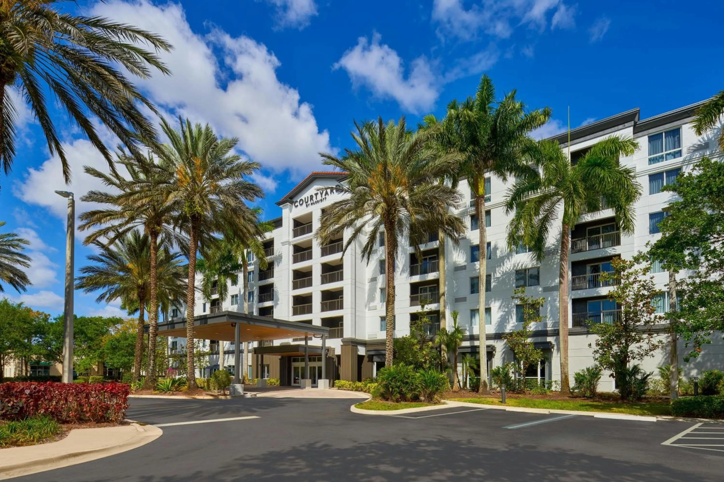 Property building in Courtyard by Marriott Fort Lauderdale Weston