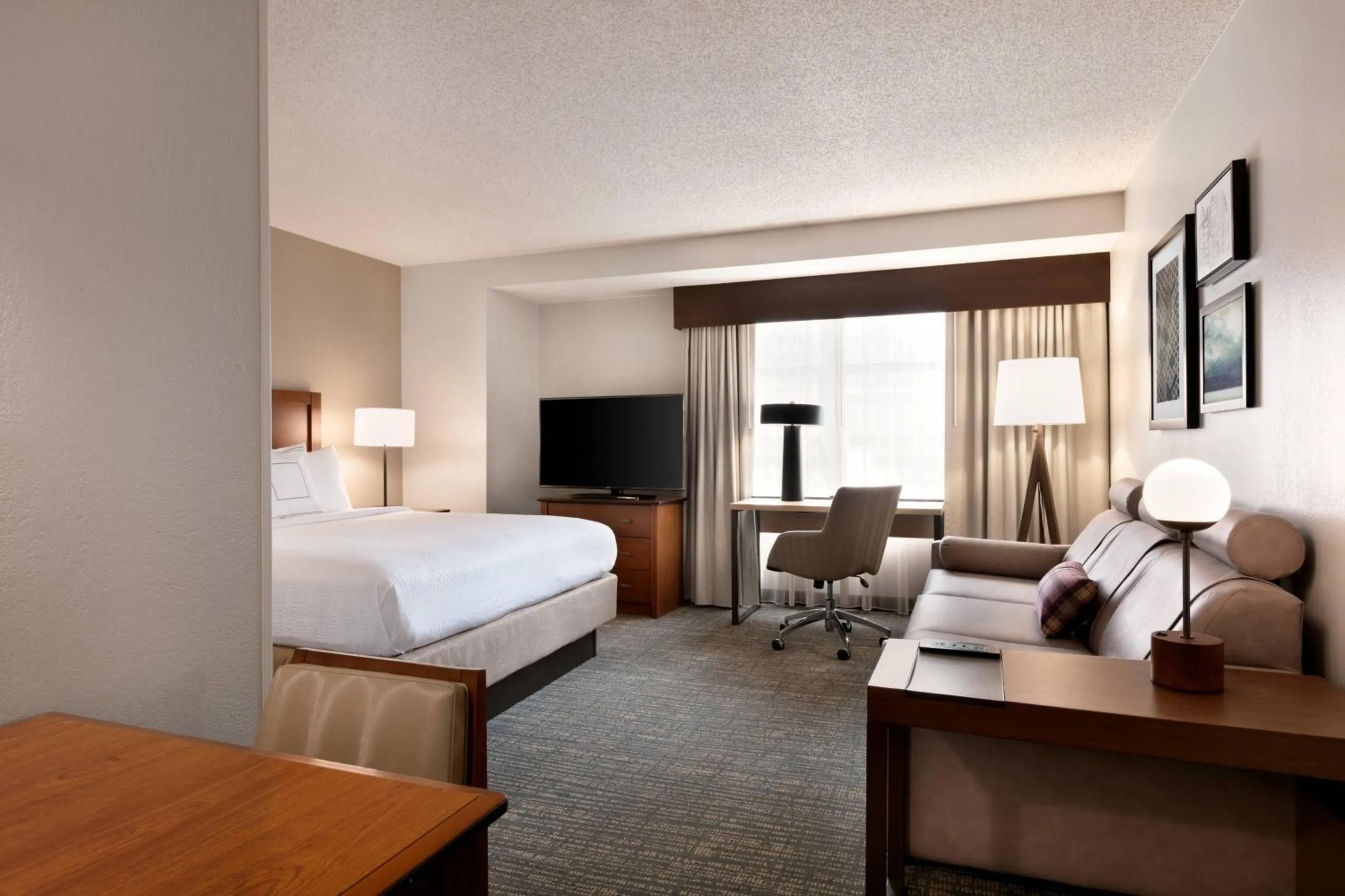 Bedroom, Bed in Residence Inn by Marriott Baltimore Downtown/ Inner Harbor