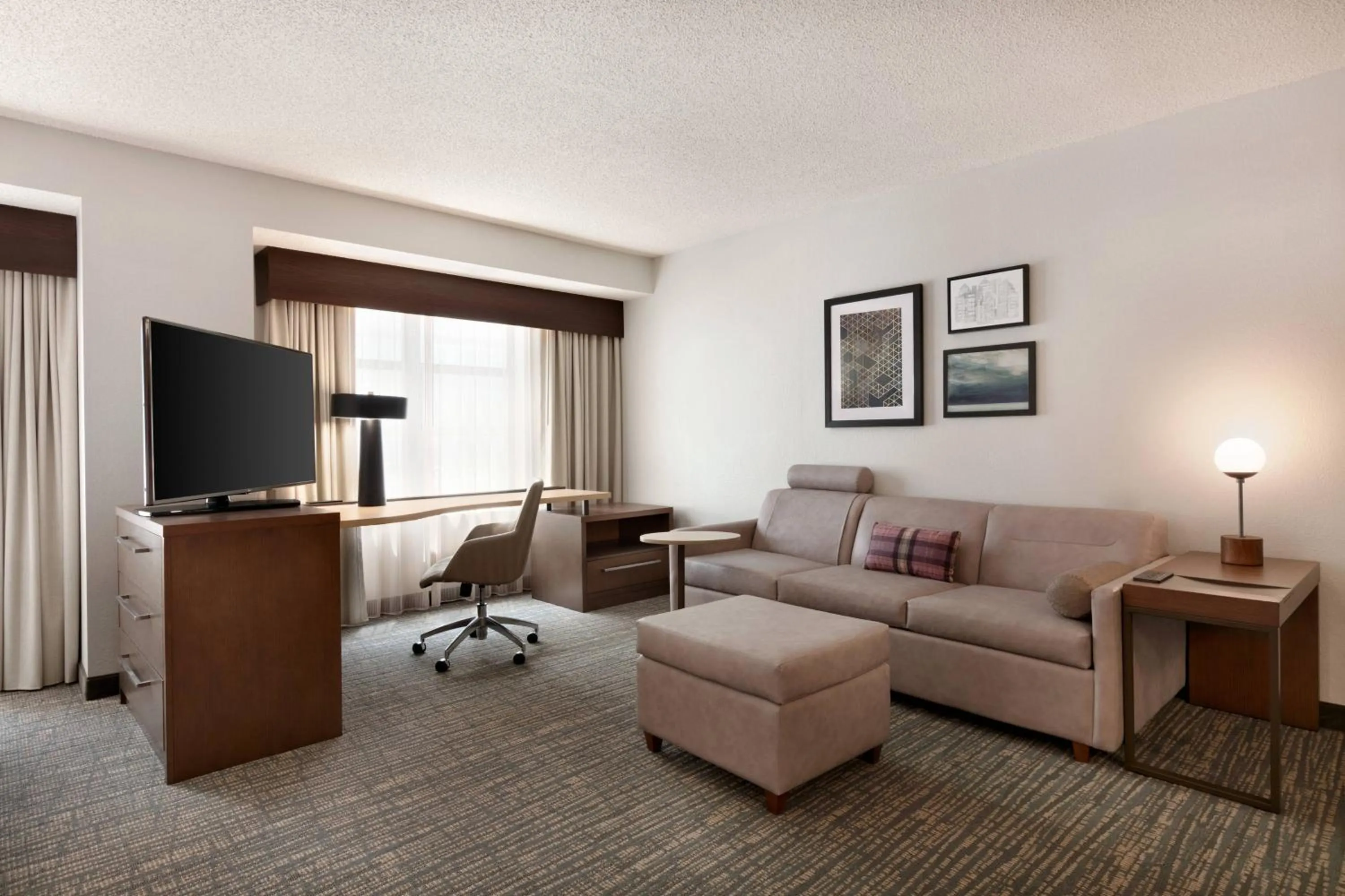 Living room in Residence Inn by Marriott Baltimore Downtown/ Inner Harbor