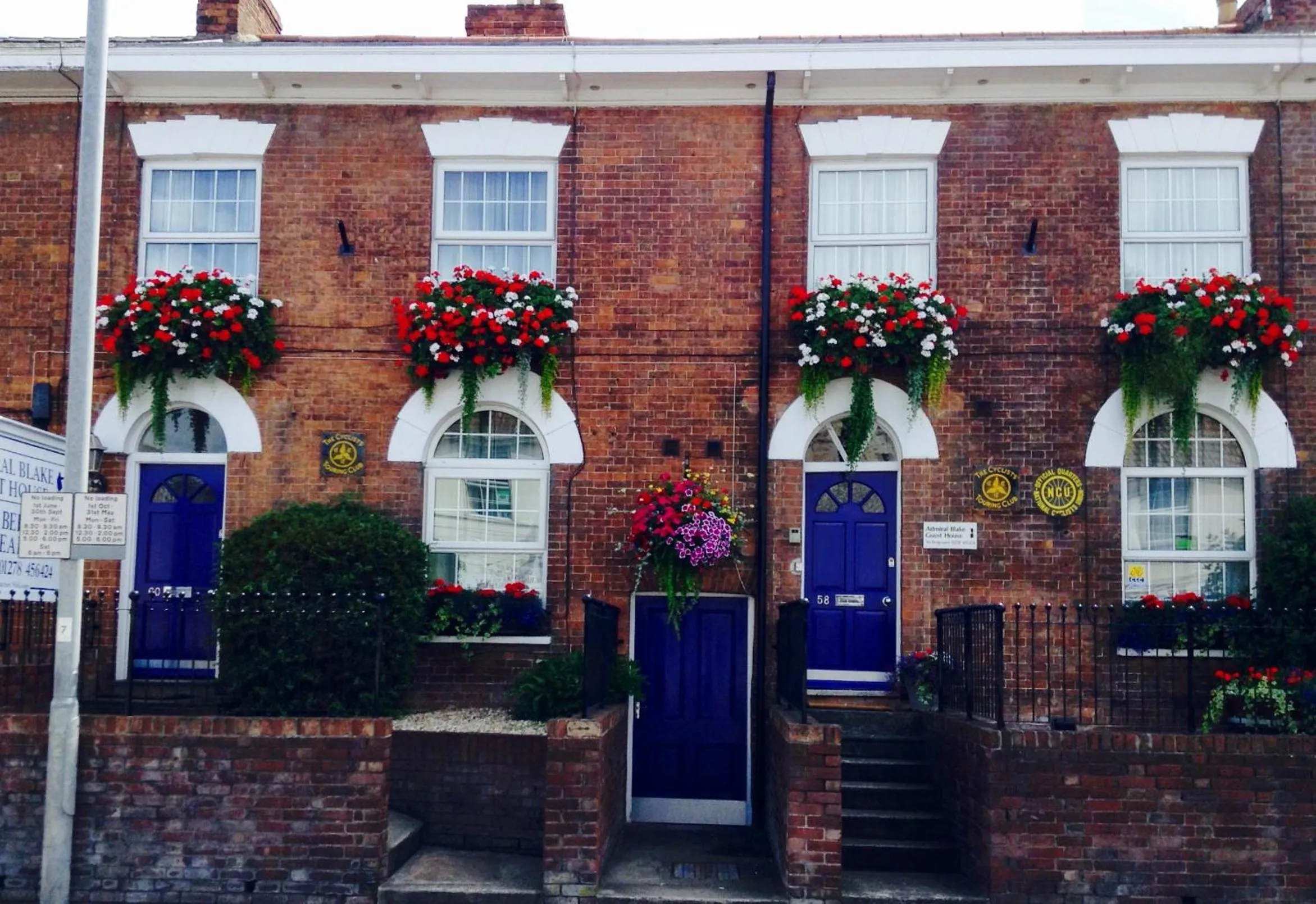 Property building in Admiral Blake Guesthouse
