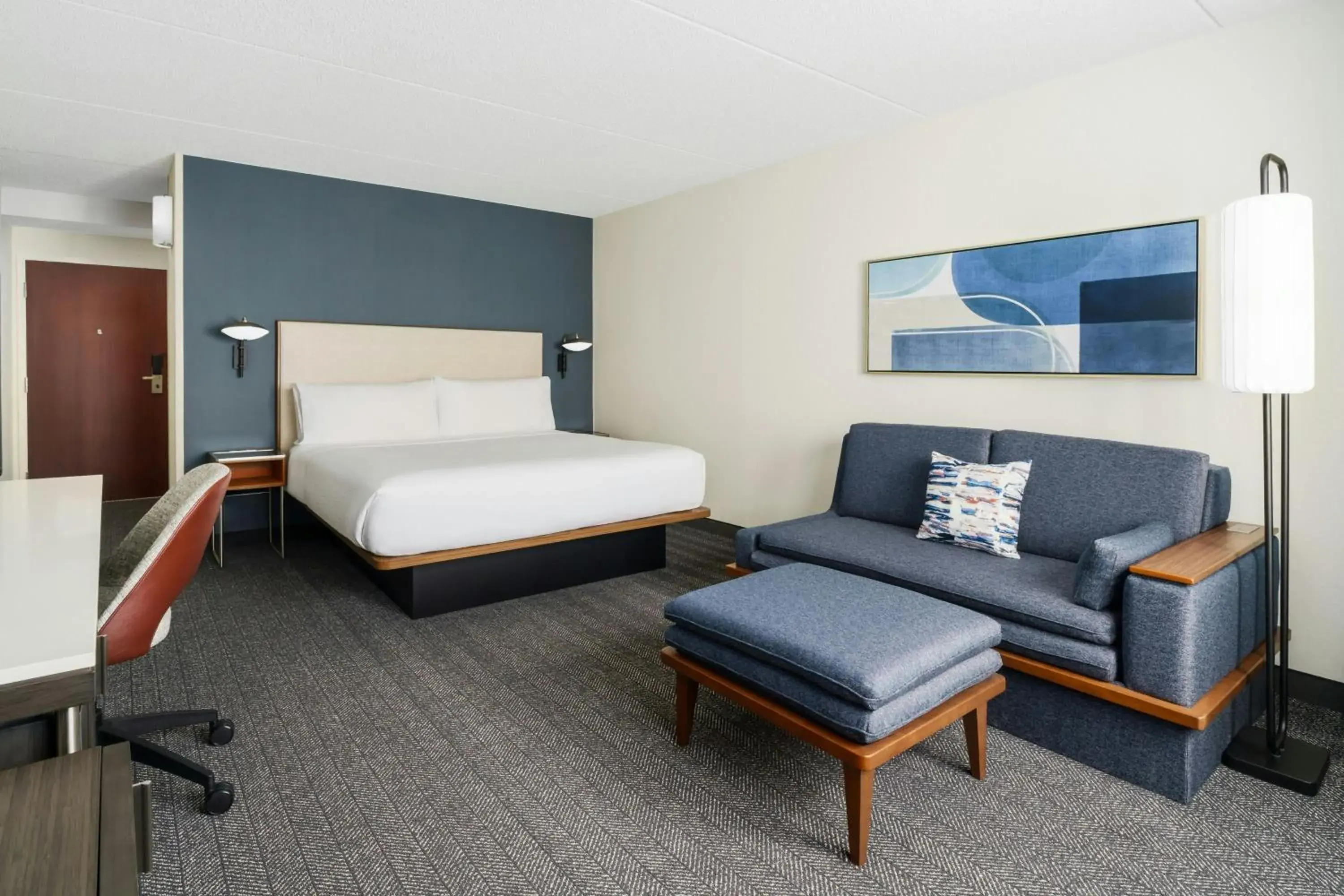 King Room in Courtyard Chicago Midway Airport King Room in Courtyard Chicago Midway Airport
