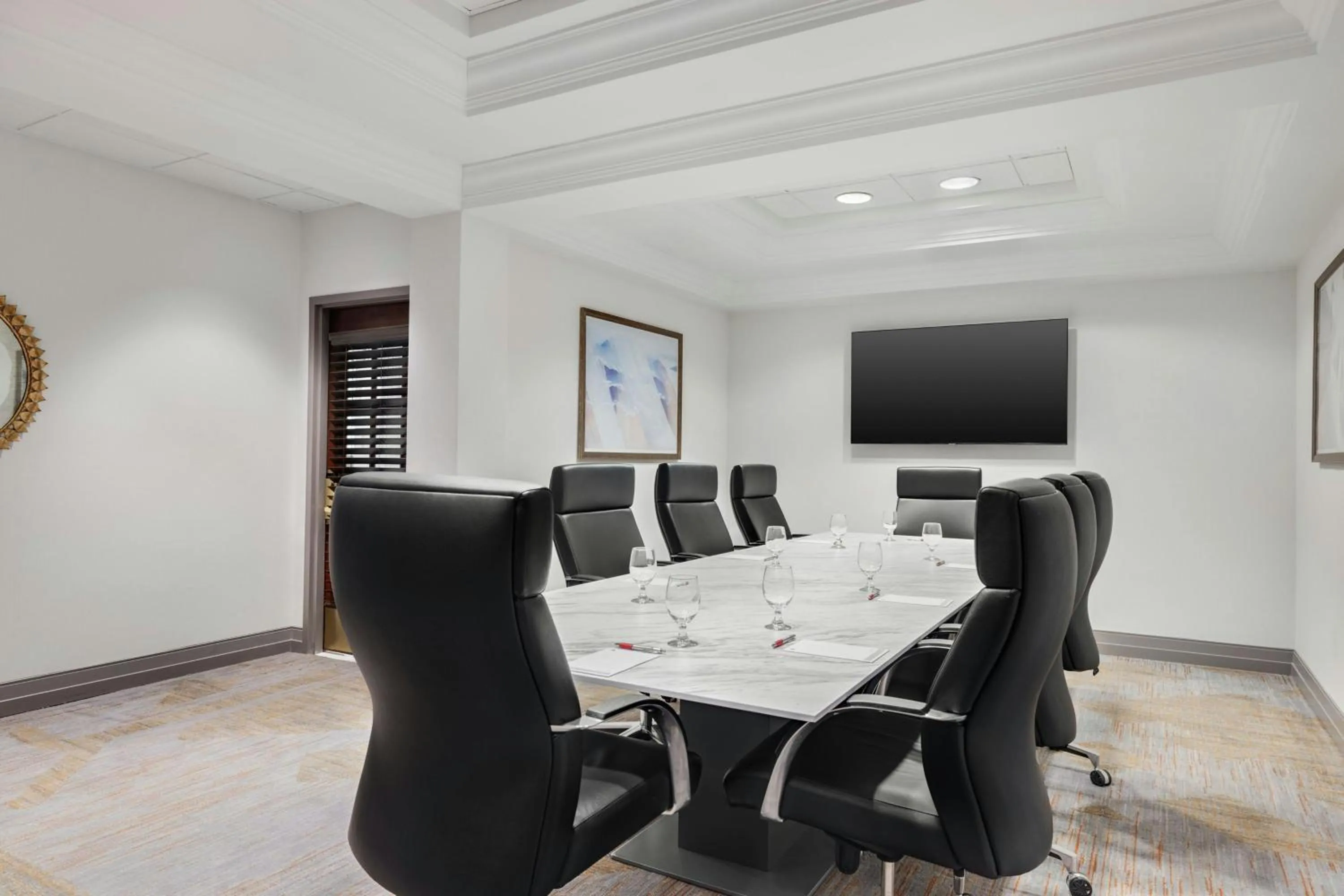 Lounge or bar in Chicago Marriott Midway