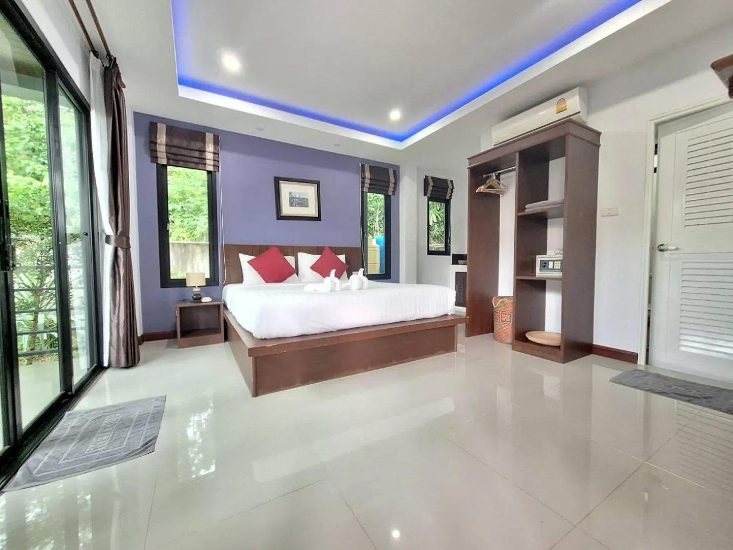 Bedroom, Bed in Lanta noblesse