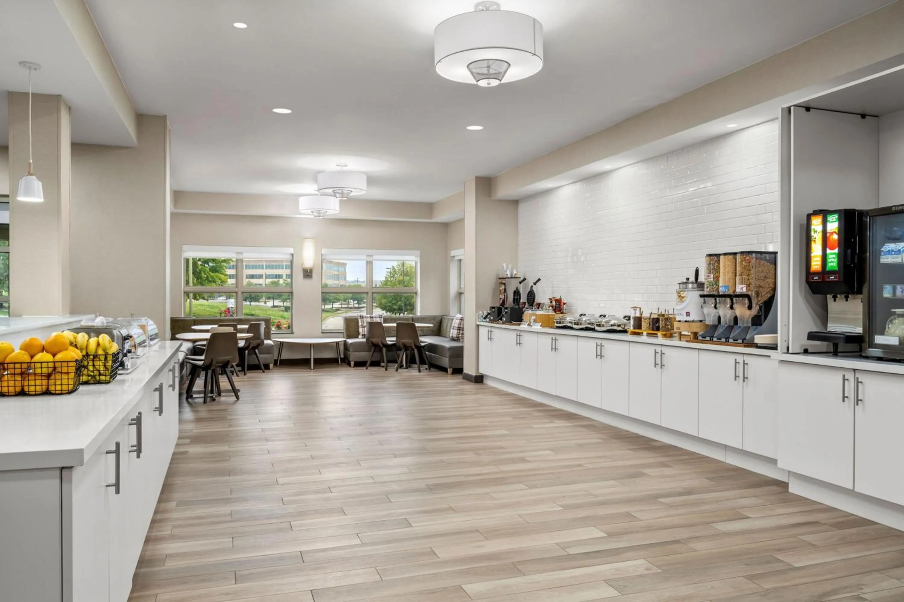 Breakfast in Residence Inn by Marriott Chicago Naperville/Warrenville