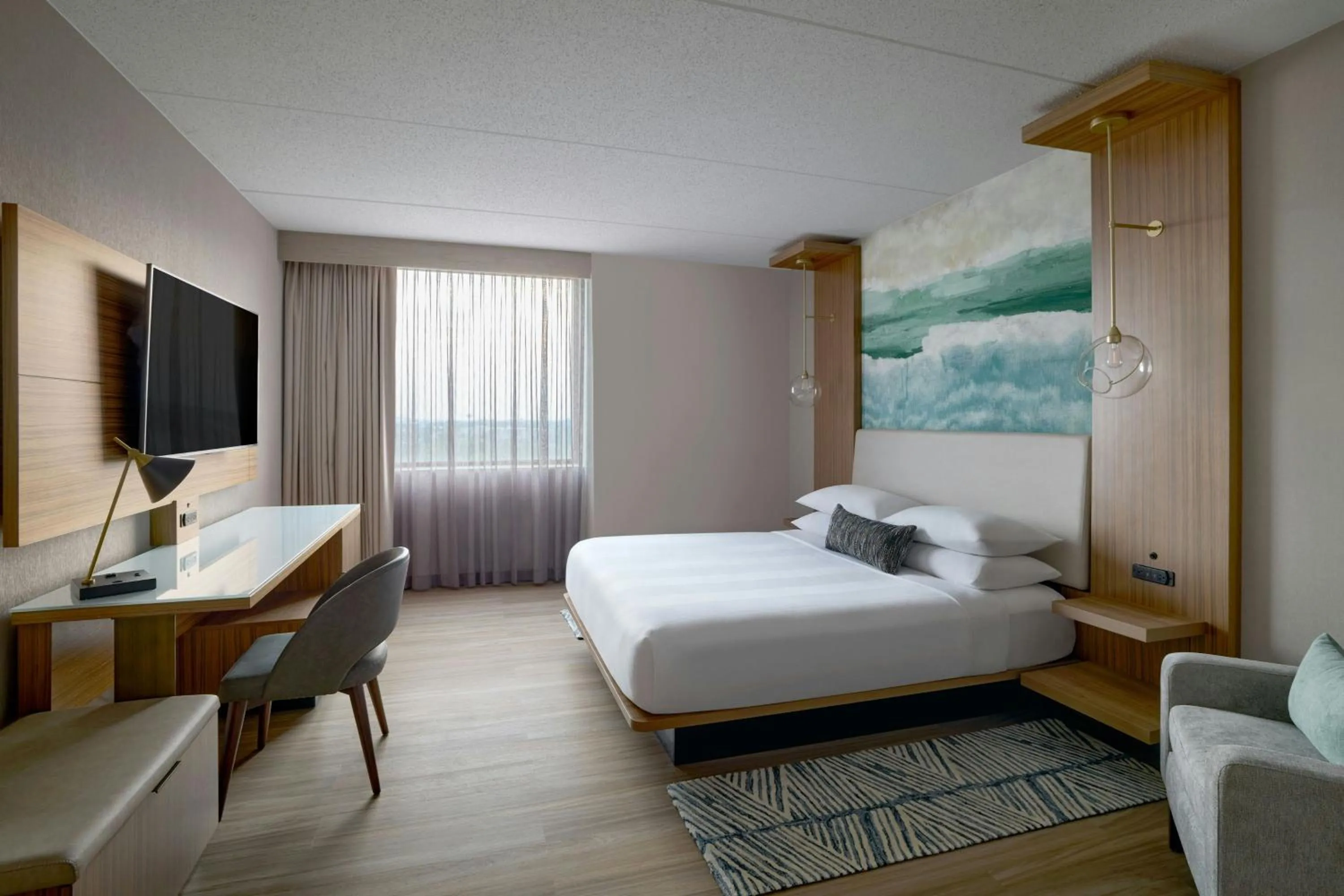 Photo of the whole room, Bed in Chicago Marriott Northwest