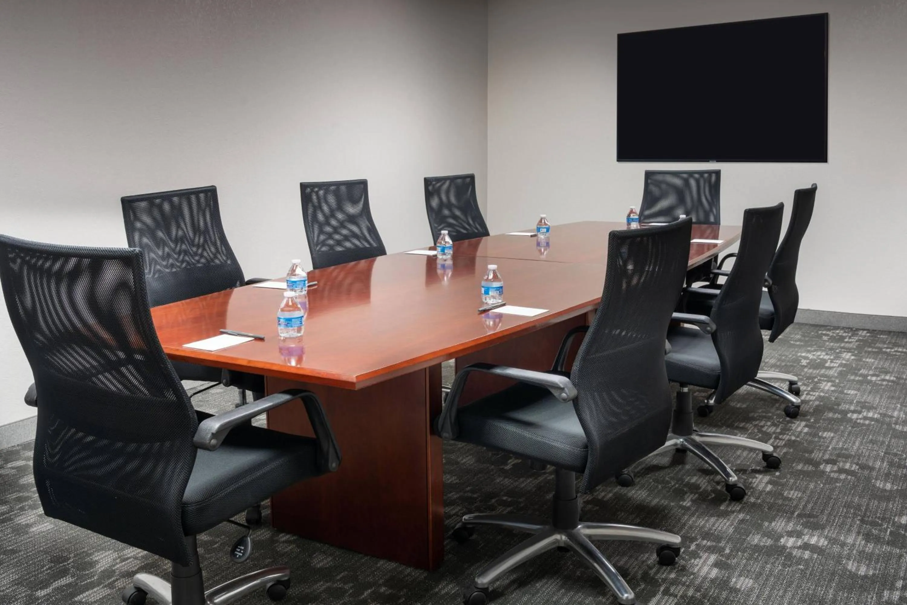 Meeting/conference room in Courtyard Chicago Wood Dale / Itasca